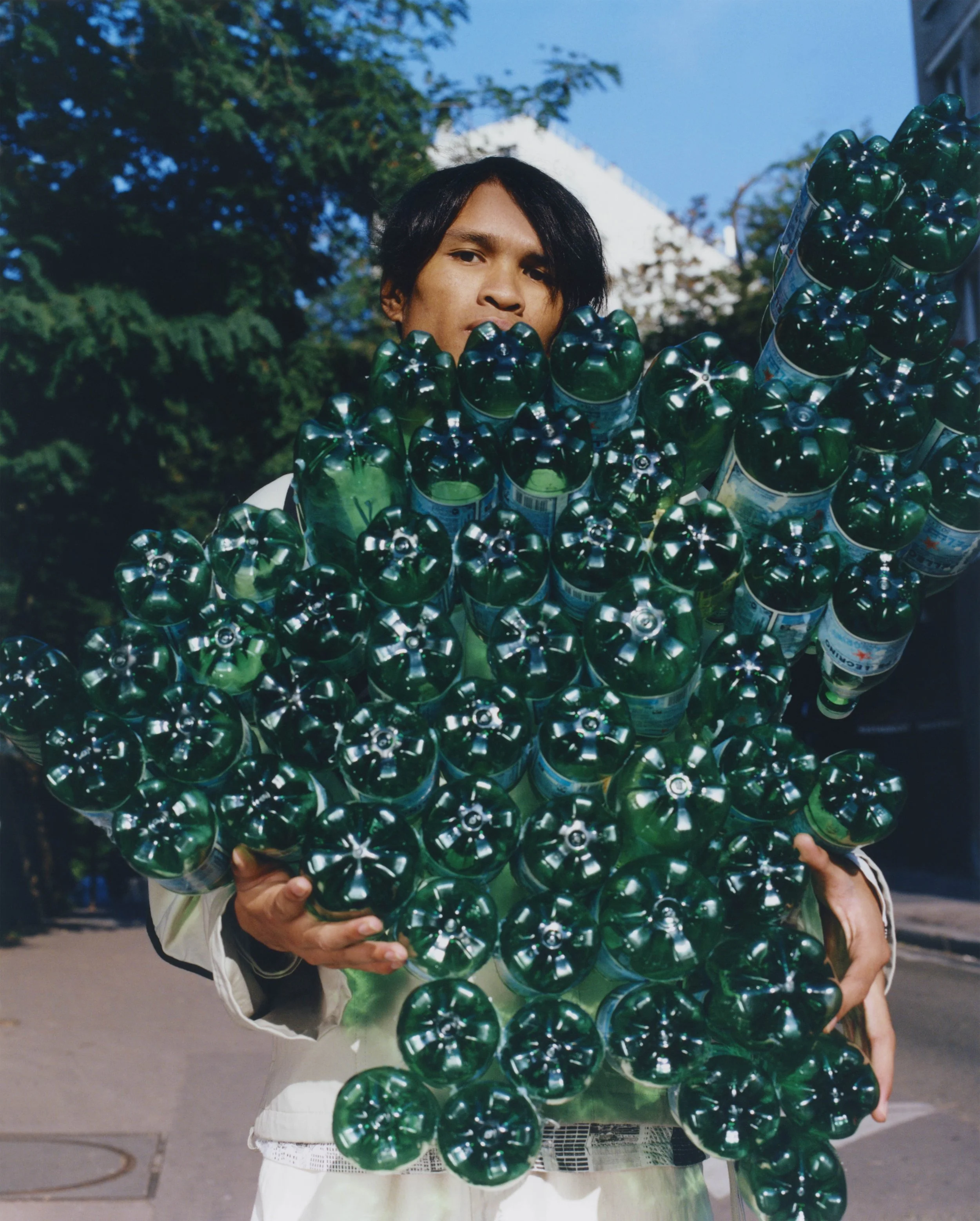 Photographer @naguelrivero
Stylist @cristinafirpo
Set designer @pafillaire
Casting by @lyliamari for @ikki_casting
Talent:
Thomas Dussol - @badgaltoto_
Anjara Rampanarivo (jaden) @jadenanjara
Aika via @blueagencyldn
Yaba via @kabacasting
Production @