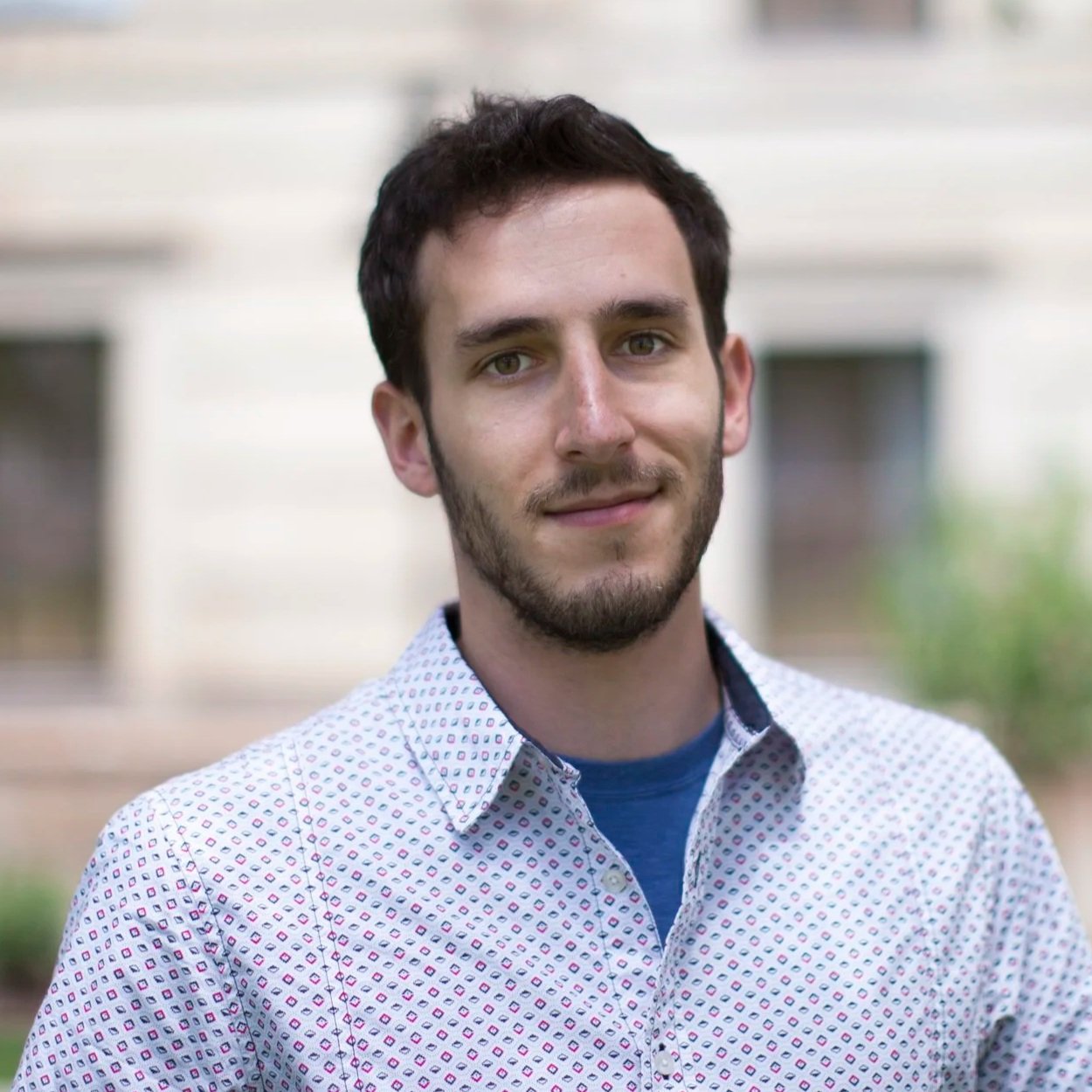 Headshot of Greg Weisberg