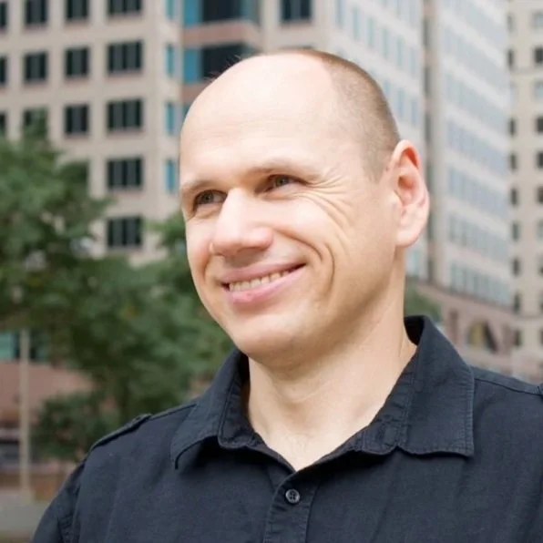 Headshot of Chris Miedza