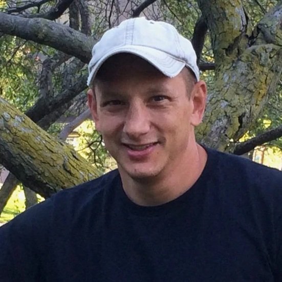 Headshot of Luke Hillebrecht