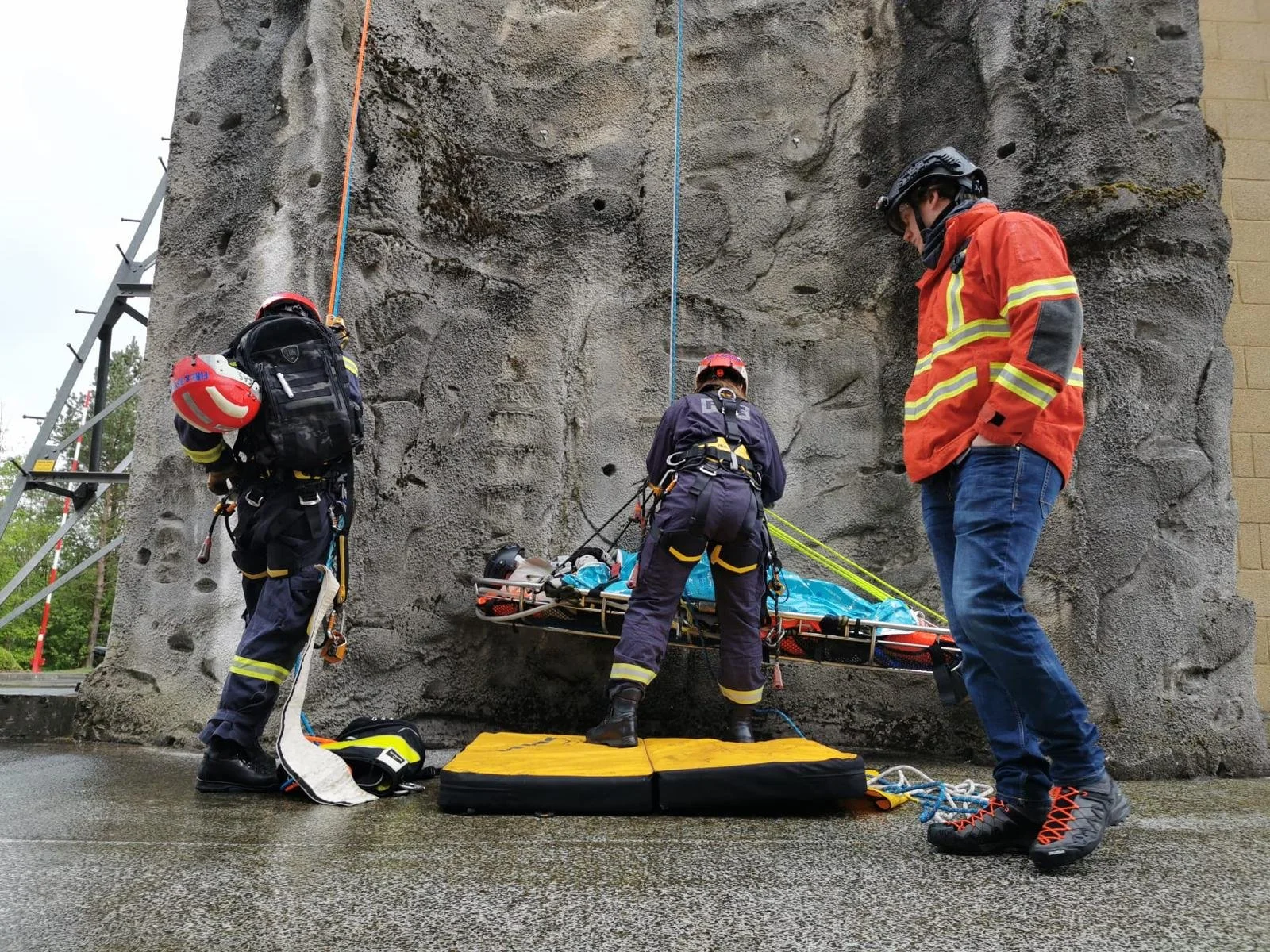 PHOTO-2025-07-29-19-29-54 5.jpg