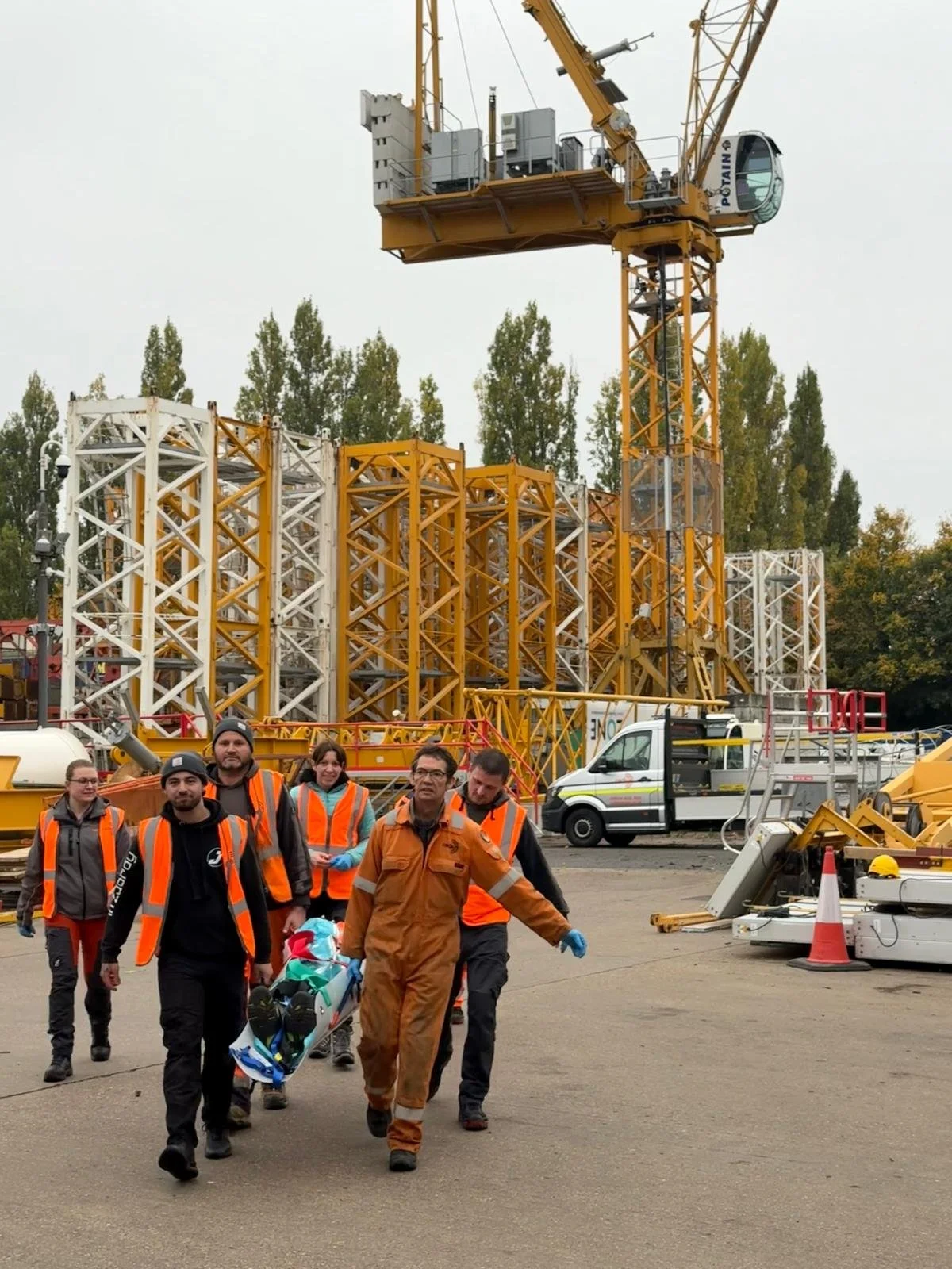 PHOTO-2025-10-14-21-34-25 2.jpg