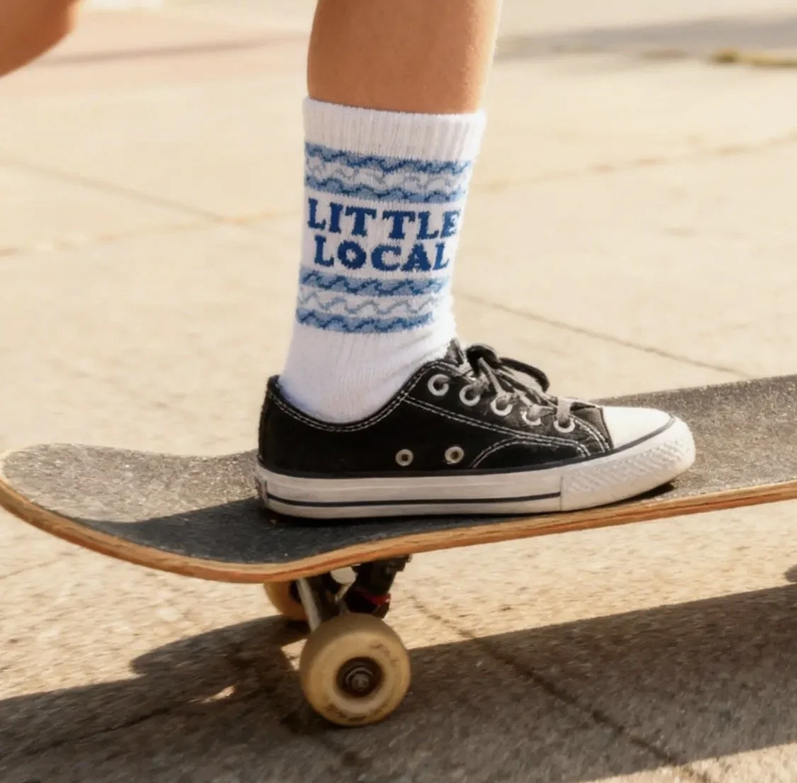 Little Local Wave Socks