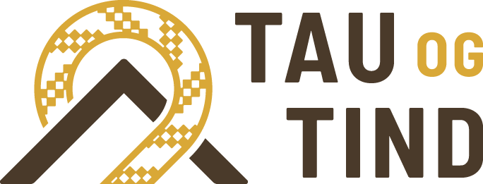 Tau og Tind