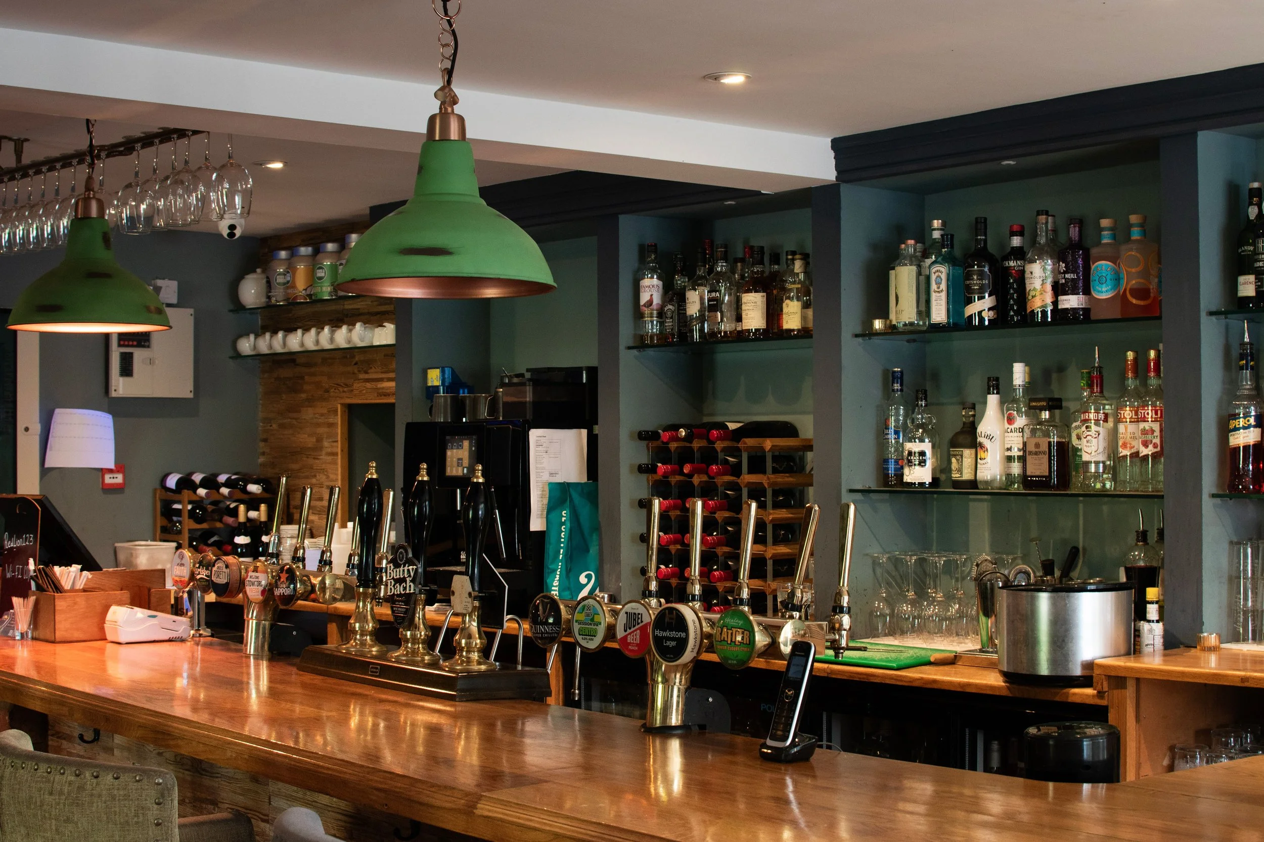 bar_2.jpg