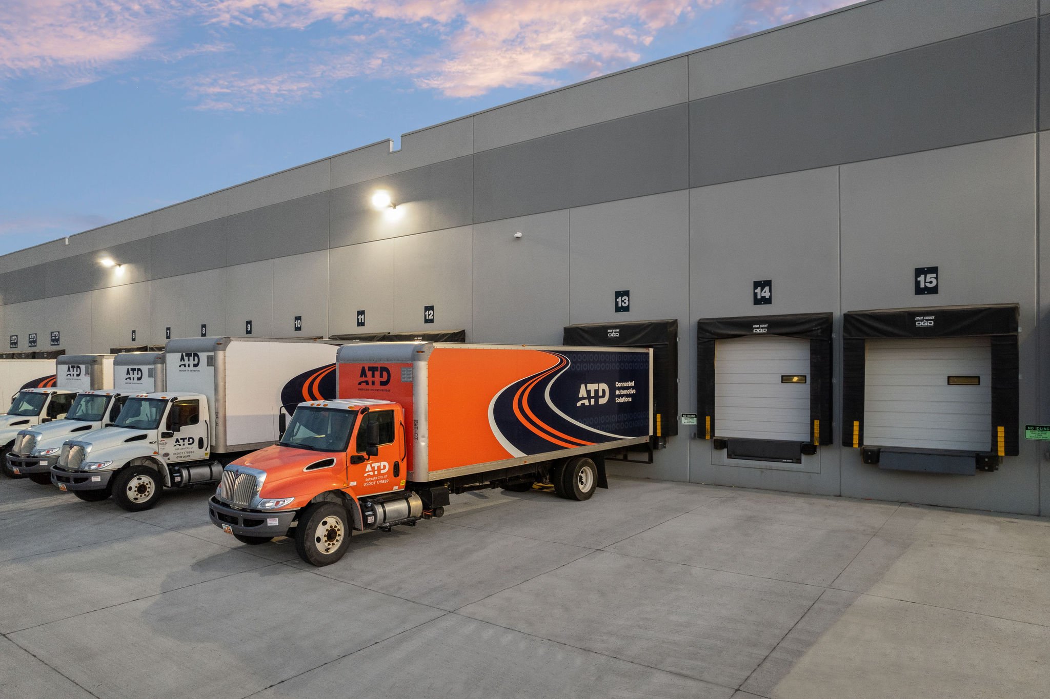 american-tire-distributors-load.jpg