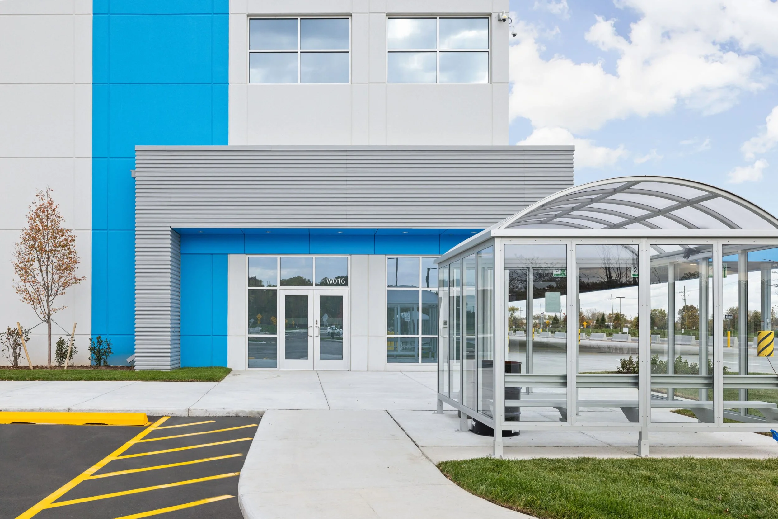 last-mile-delivery-front-doors.jpg