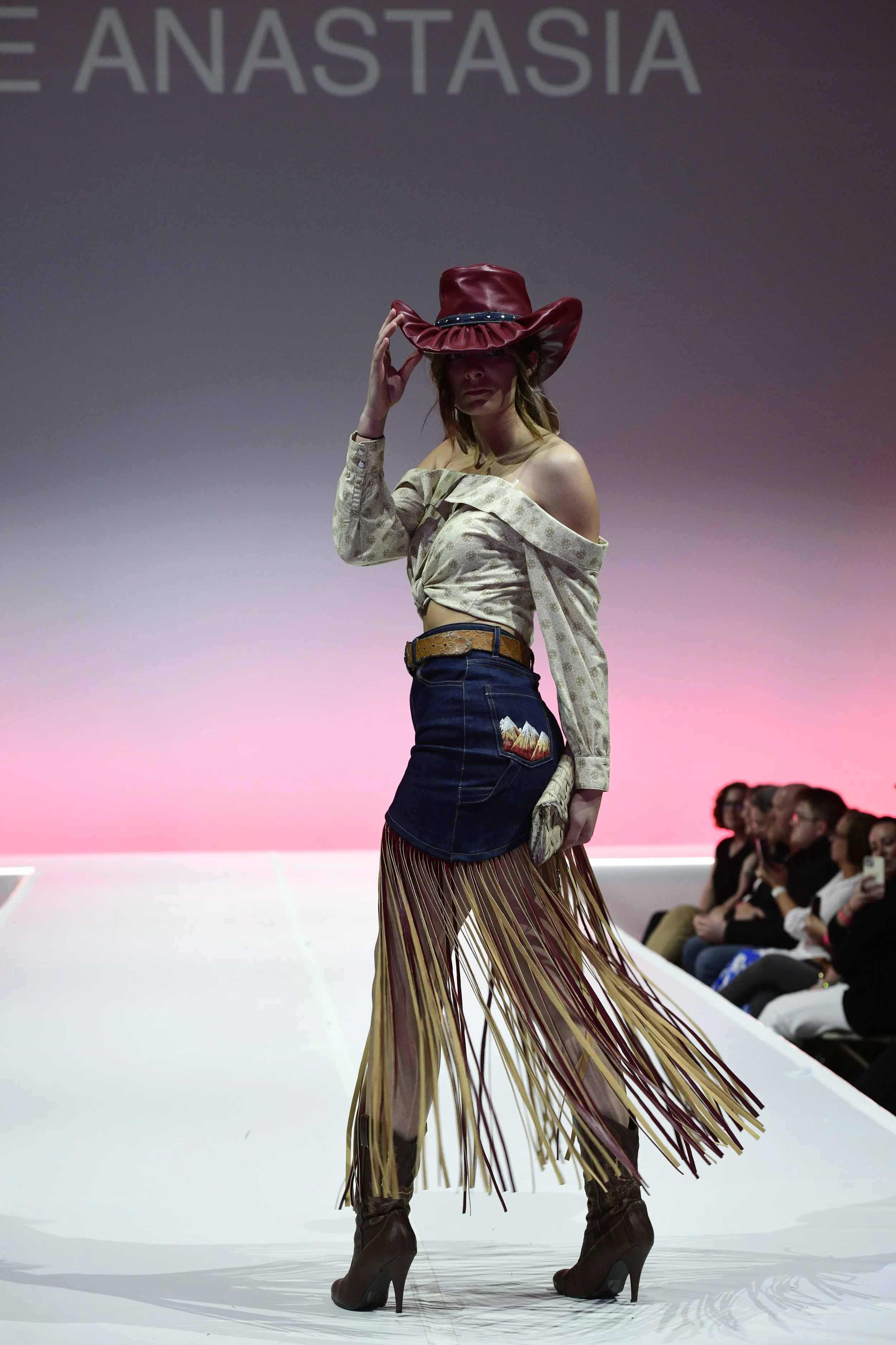 Mass_Art_Fashion_Show_2026©Eric Antoniou 786.JPG
