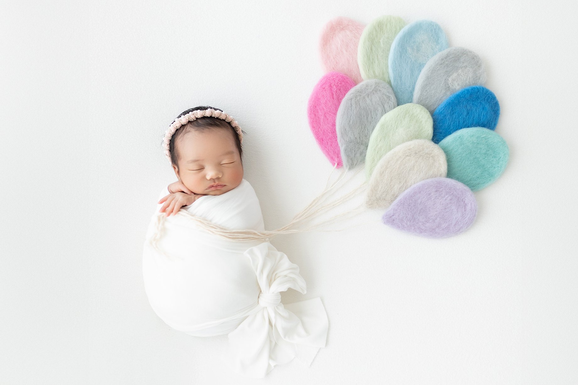 Newborn Photoshoot Dubai: When to Book &amp; What to Expect