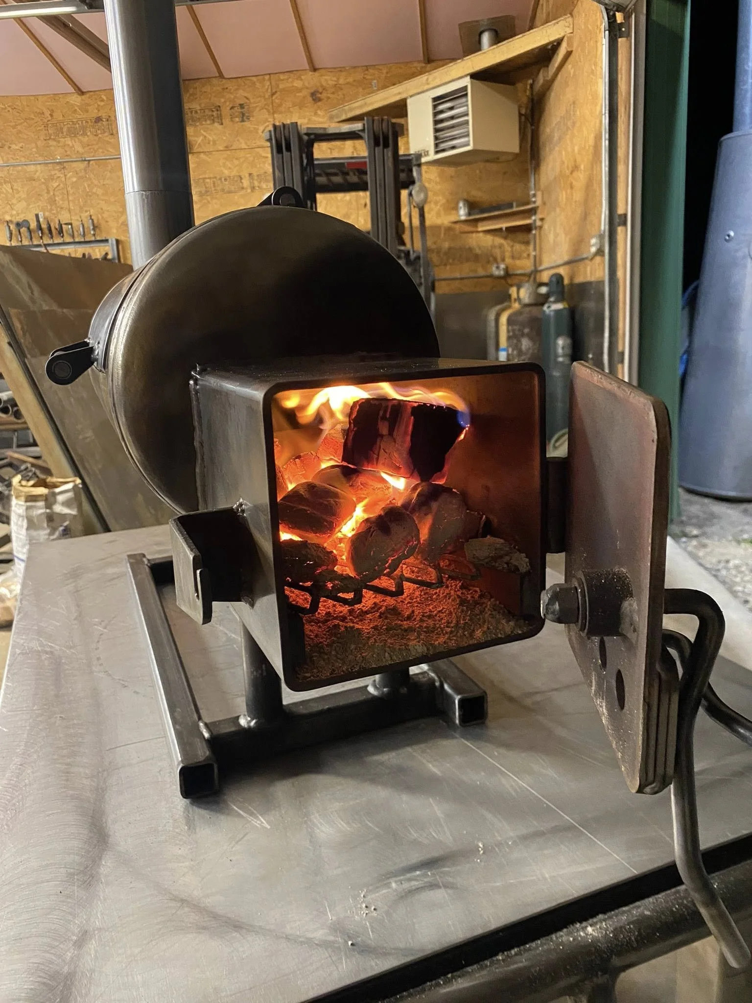 Settlement smoker2.jpg