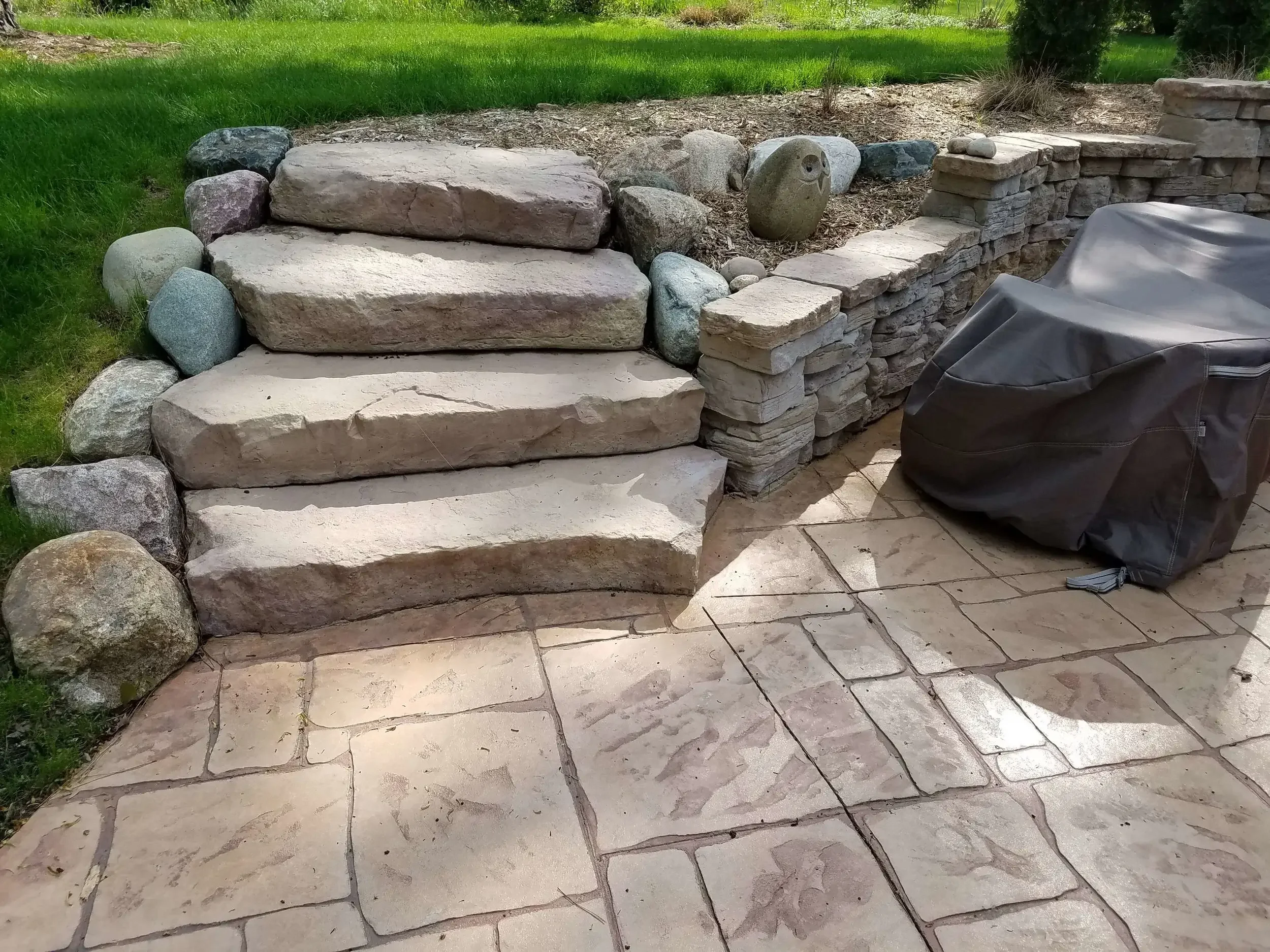 Thyme with Quarry Red