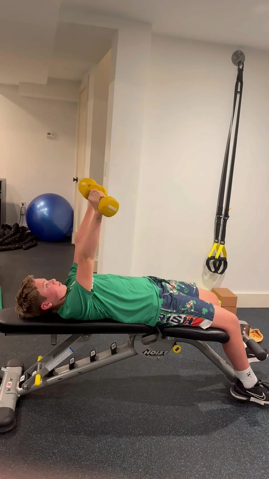 A4_youth-dumbbell-bench.jpg
