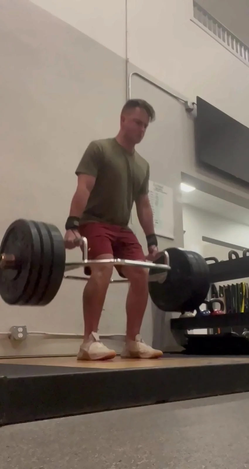 C1_matt-deadlift-lockout.jpg