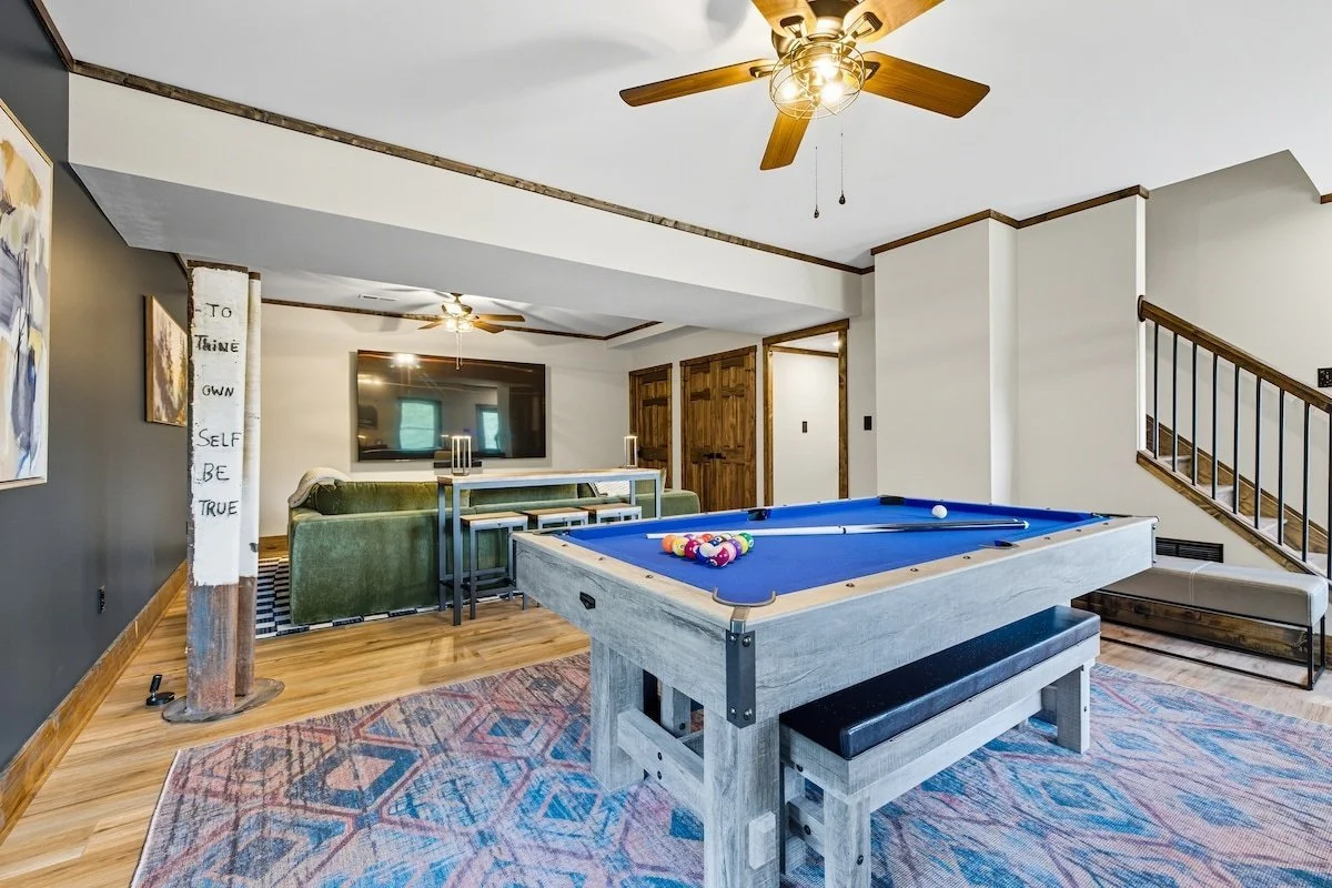 wr-gallery-5-games-pool-table.jpg