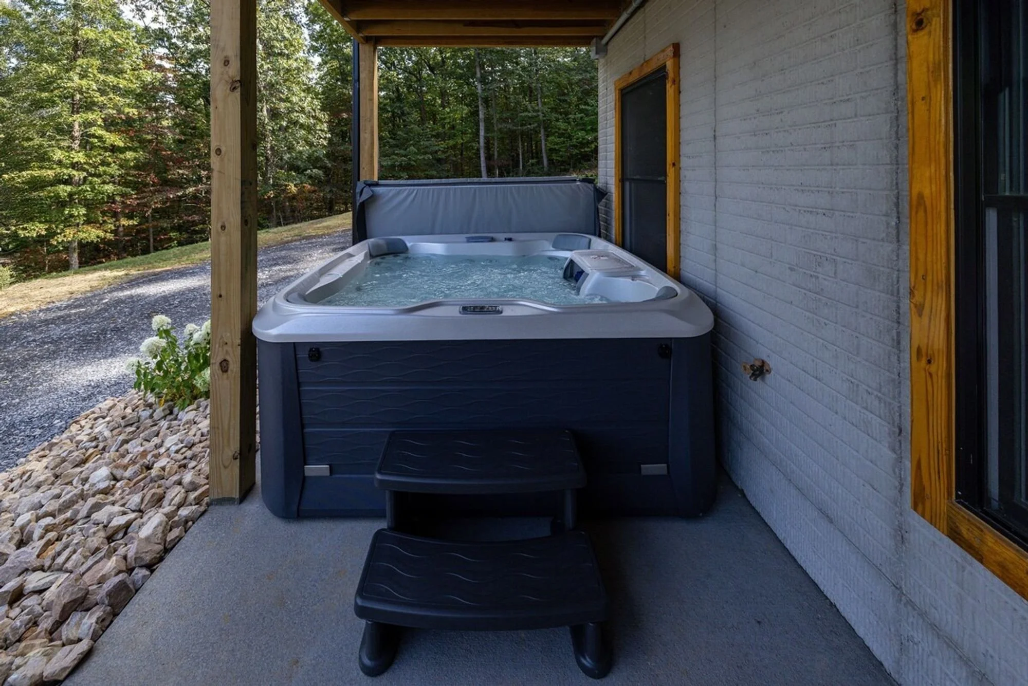 wr-gallery-3-covered-hot-tub.jpg