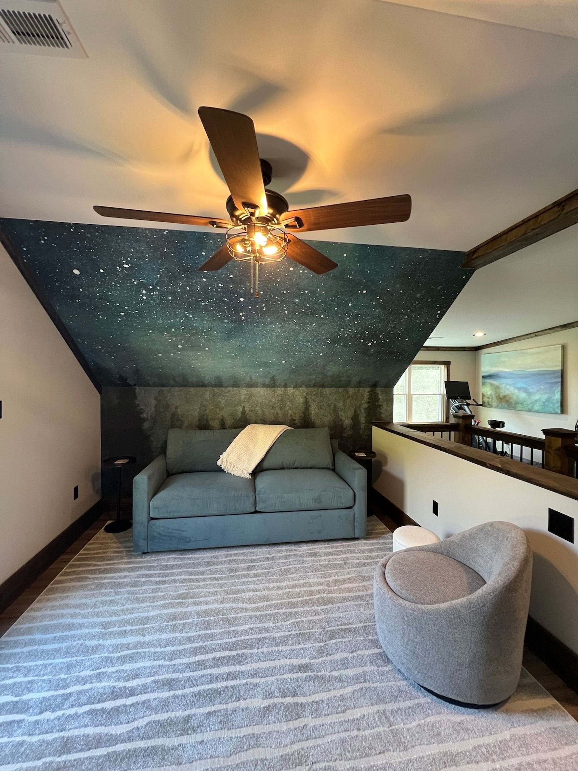 wr-gallery-4-stargazing-lounge.jpg