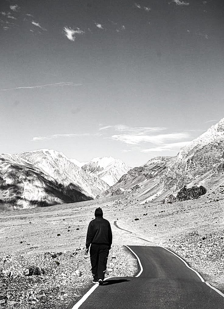 Restless Wanderer (Caminante)