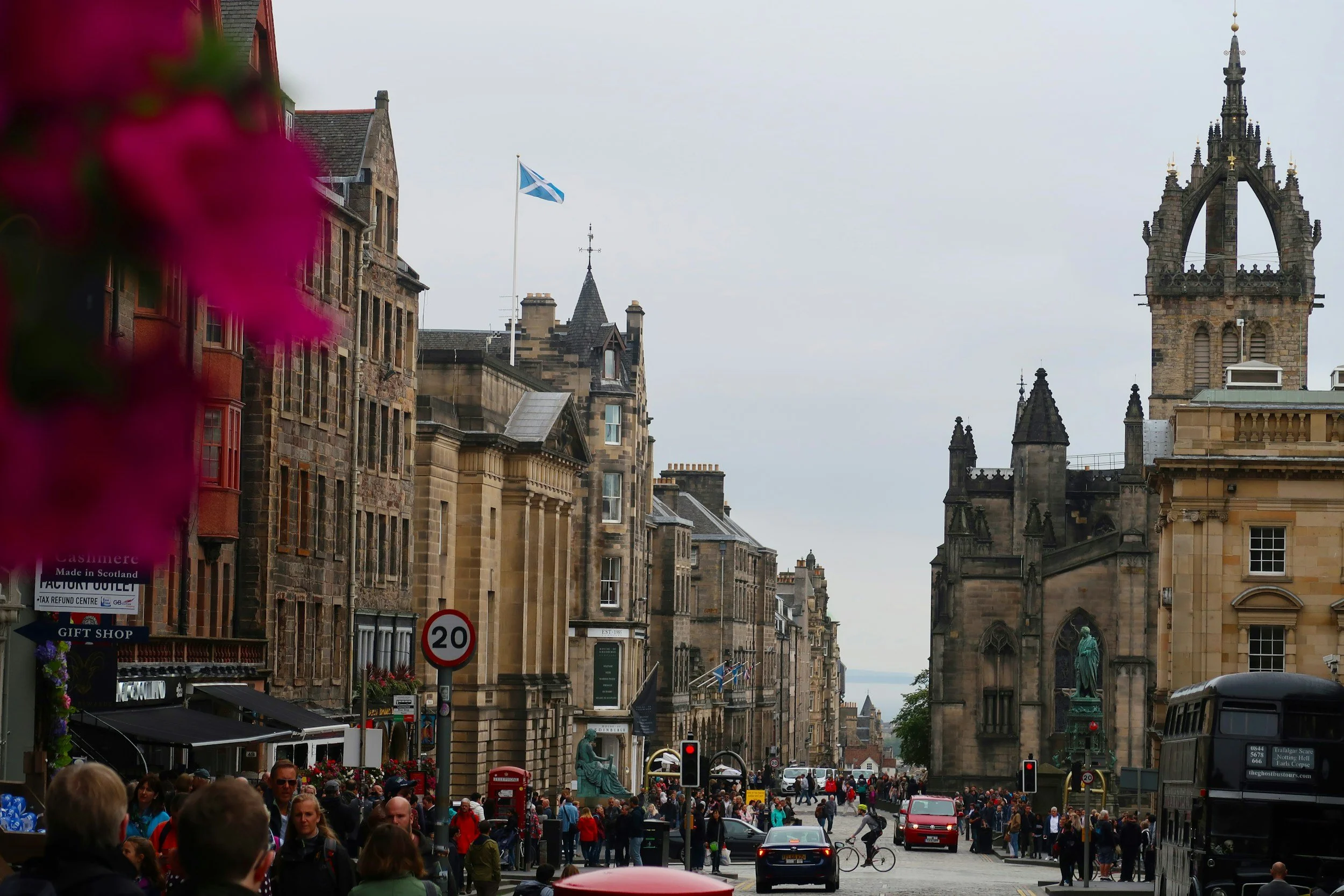 the royal mile, edinburgh