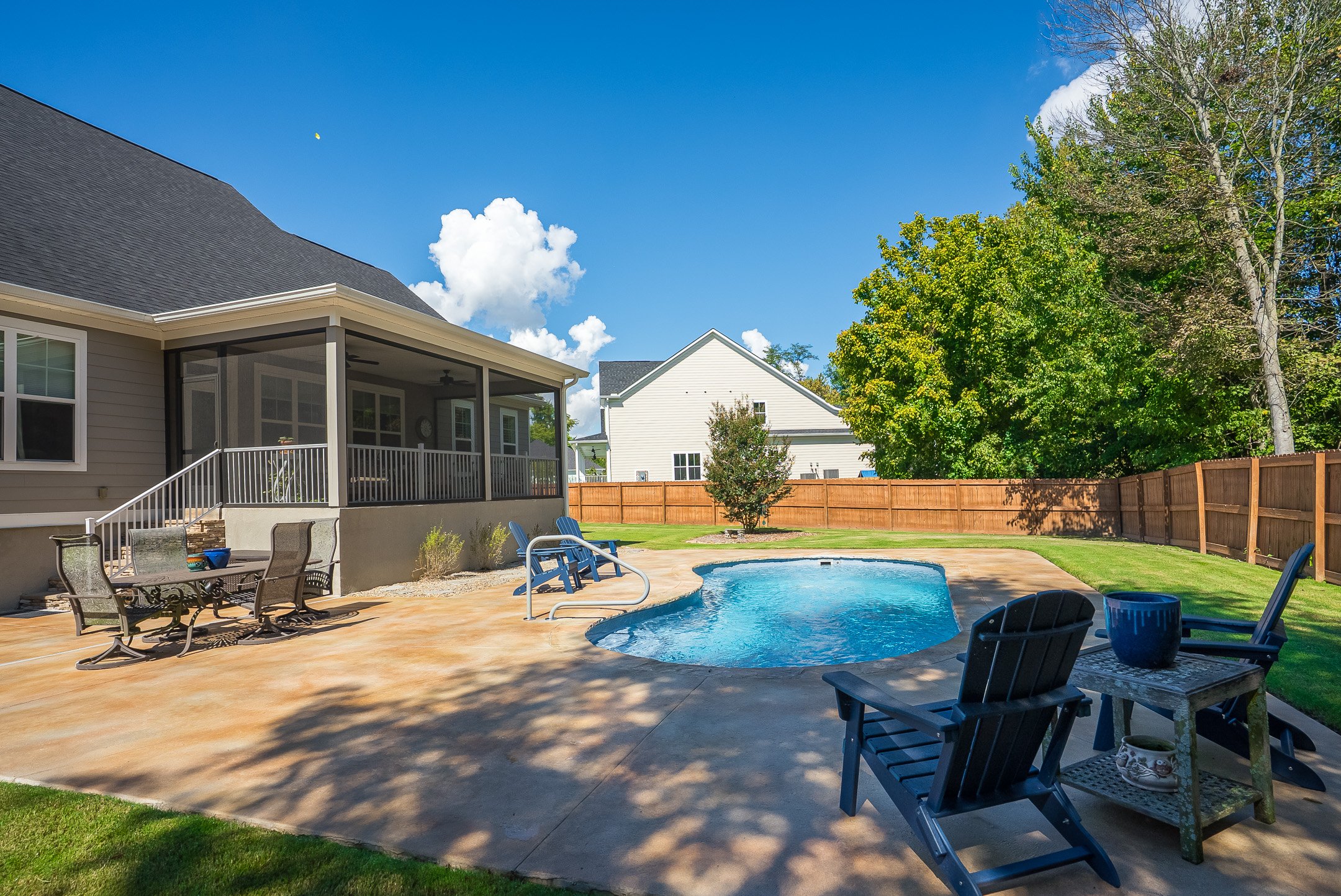 ©MeghannPadgett_229RivernorthDr-68.jpg