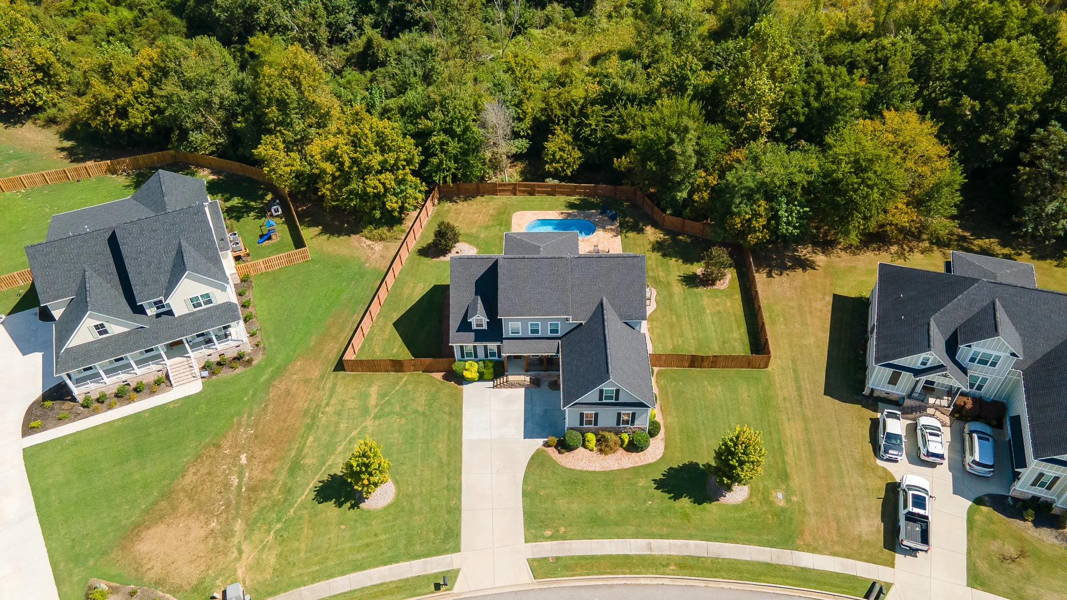 ©MeghannPadgett_229RivernorthDr_aerial-1.jpg