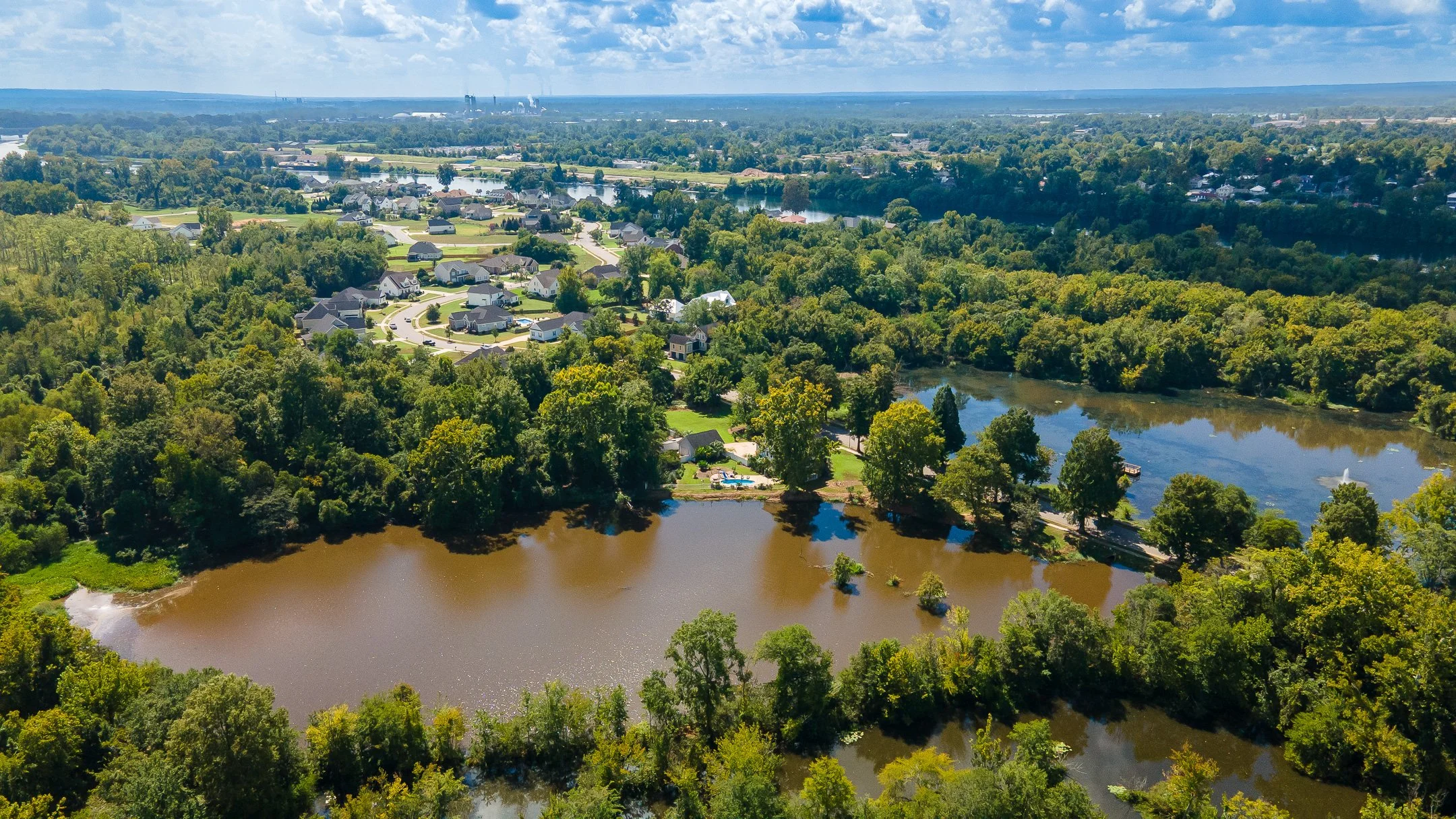 ©MeghannPadgett_229RivernorthDr_aerial-6.jpg