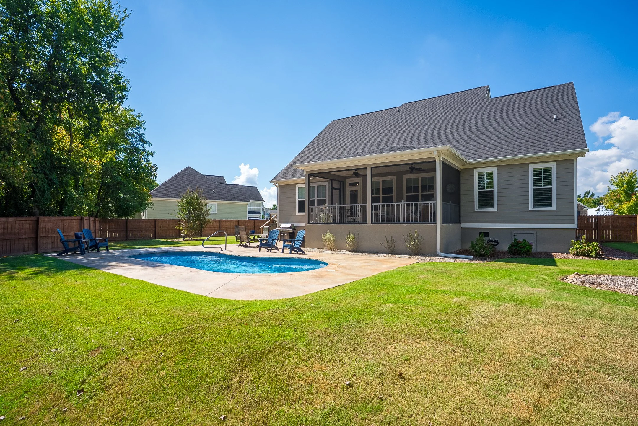 ©MeghannPadgett_229RivernorthDr-74.jpg