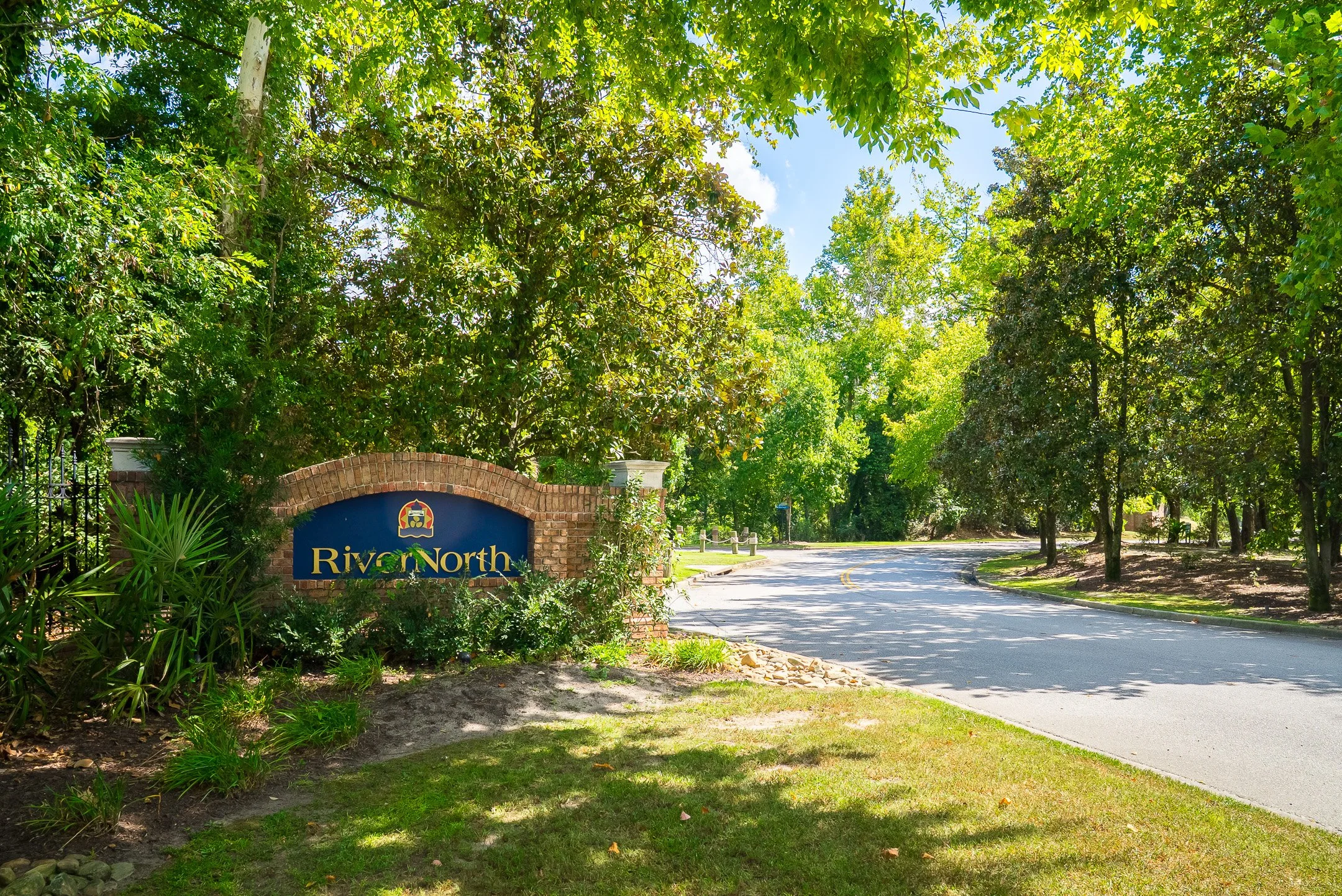 ©MeghannPadgett_229RivernorthDr_amenities-01.jpg