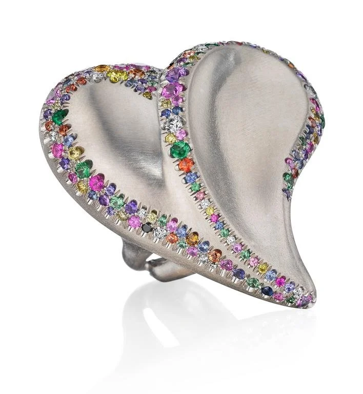 NaomiSarna-ConfettiHeartRing-ColoredDiamonds-Sapphires-18KGold - Amber Michelle.jpg