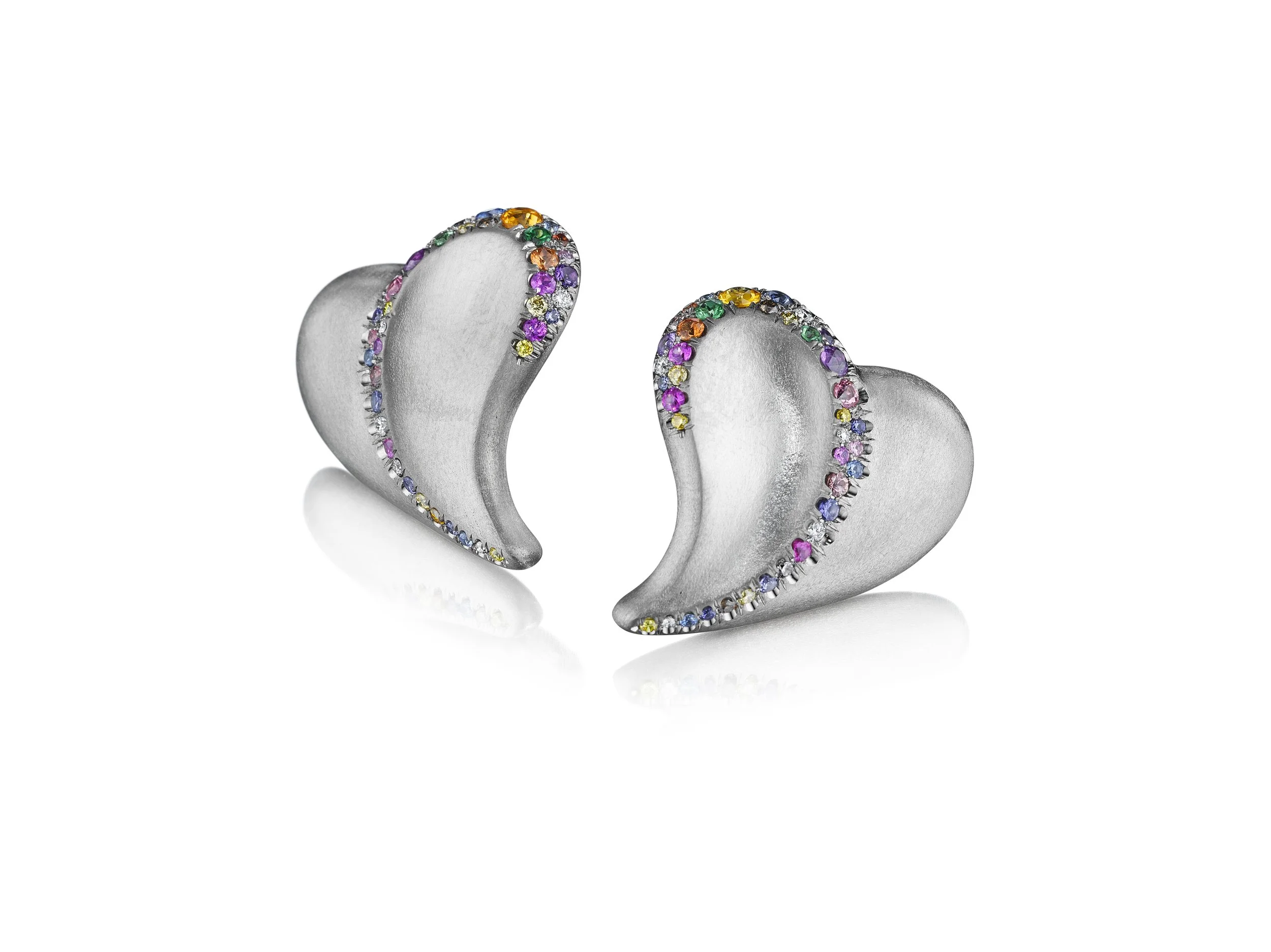 ConfettiHeartEarrings-Sapphires-ColoredDiamonds-18KWhiteGold-NaomiSarna-HiRes-629NS CAPS82243 - Amber Michelle.jpg