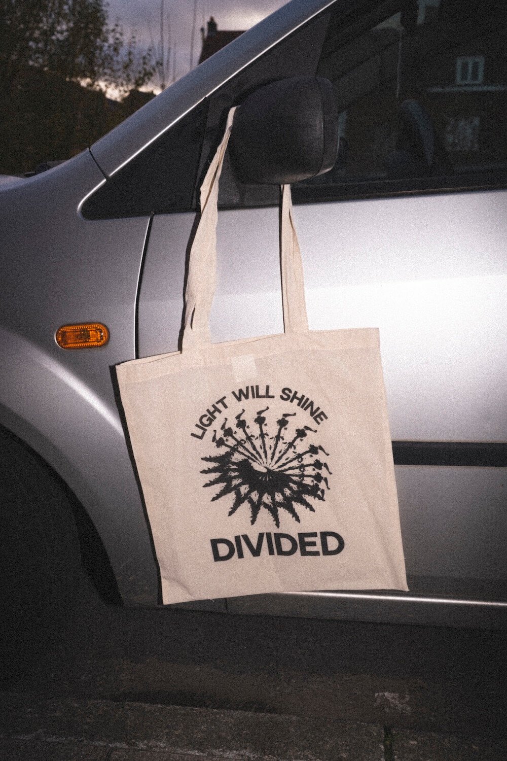 2025-12-03_Divided Merch-c Camille Mortier-7.jpg