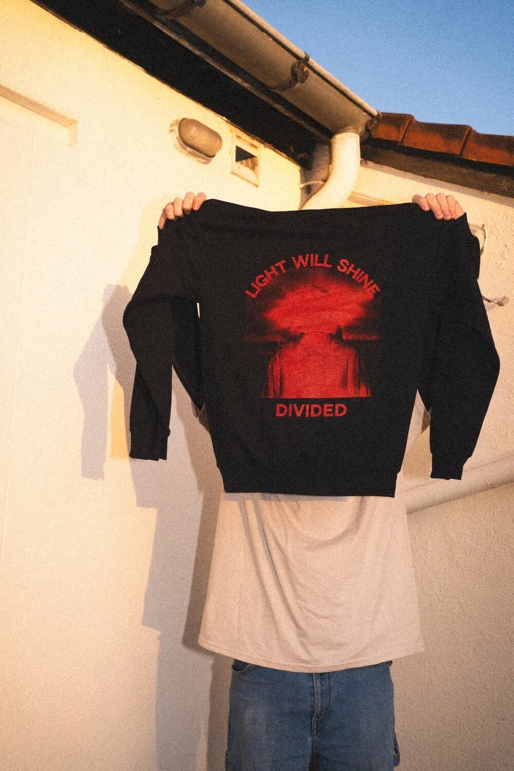 2025-12-03_Divided Merch-c Camille Mortier-53.jpg