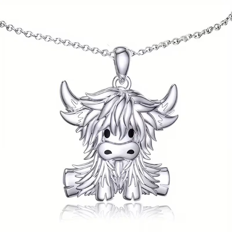 Highland Cow Necklace.