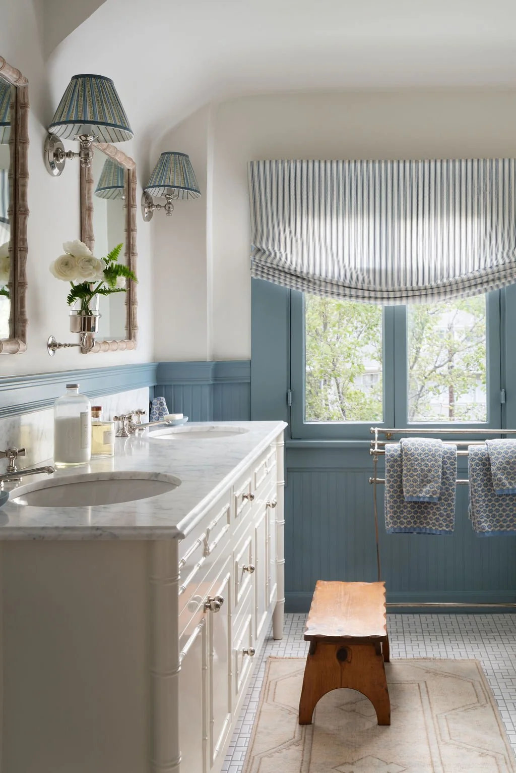 StudioProper-Blue-Bathroom.jpg