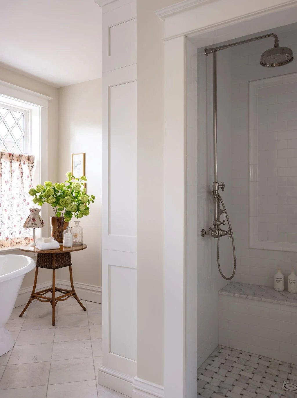 StudioProper-Primary-Bathroom-Shower-and-Tub-Detail.jpg