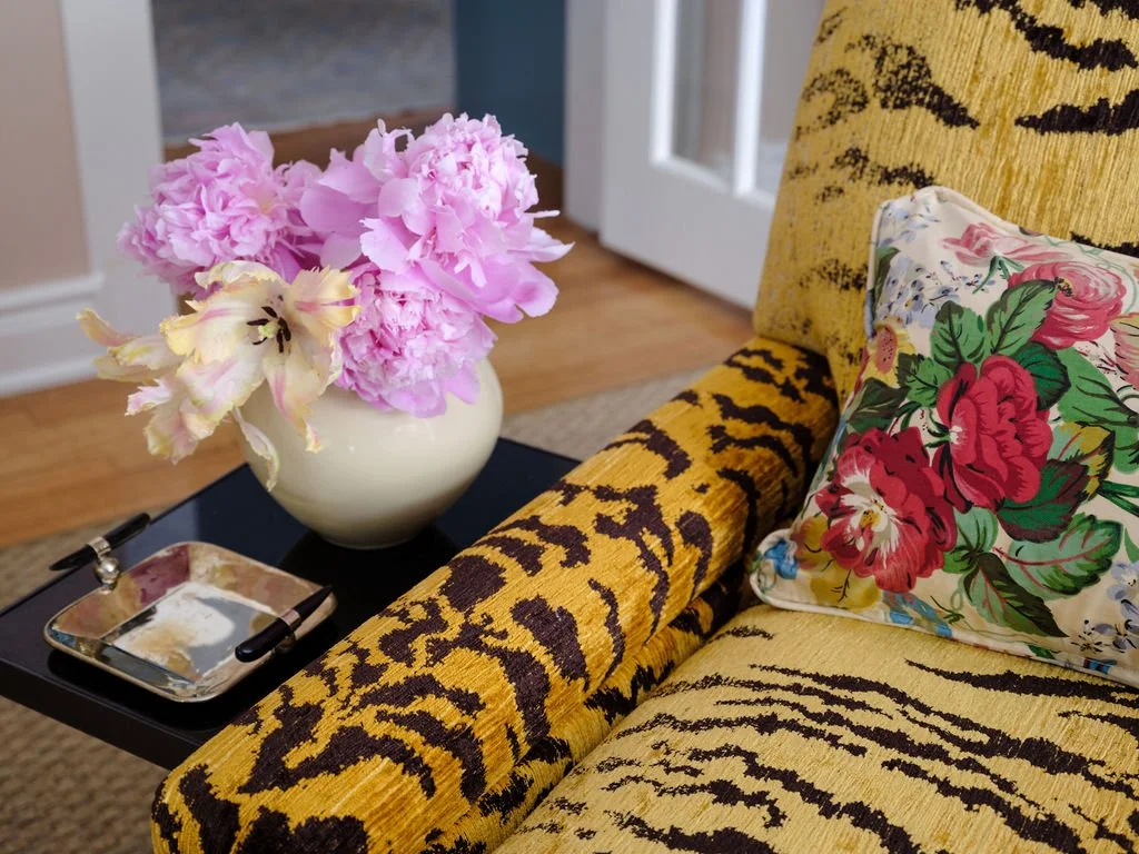StudioProper-Livingroom-Chair-Detail.jpg