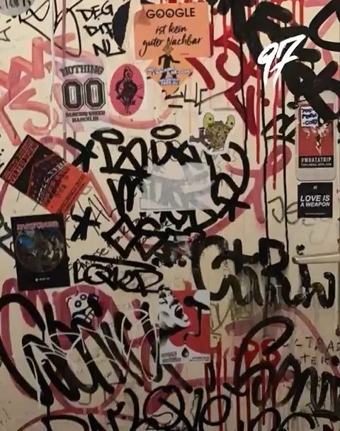 New week, new excuses to end up on Strait Street&hellip; 👀

From midweek laughs to Sunday daytime chaos, we&rsquo;ve got you covered.

WED. 1st // &ldquo;COMEDY NIGHT&rdquo; 
🕘 9pm
Hosted by @ed.zepplin 
Come for the laughs, stay for the drinks.
Bo