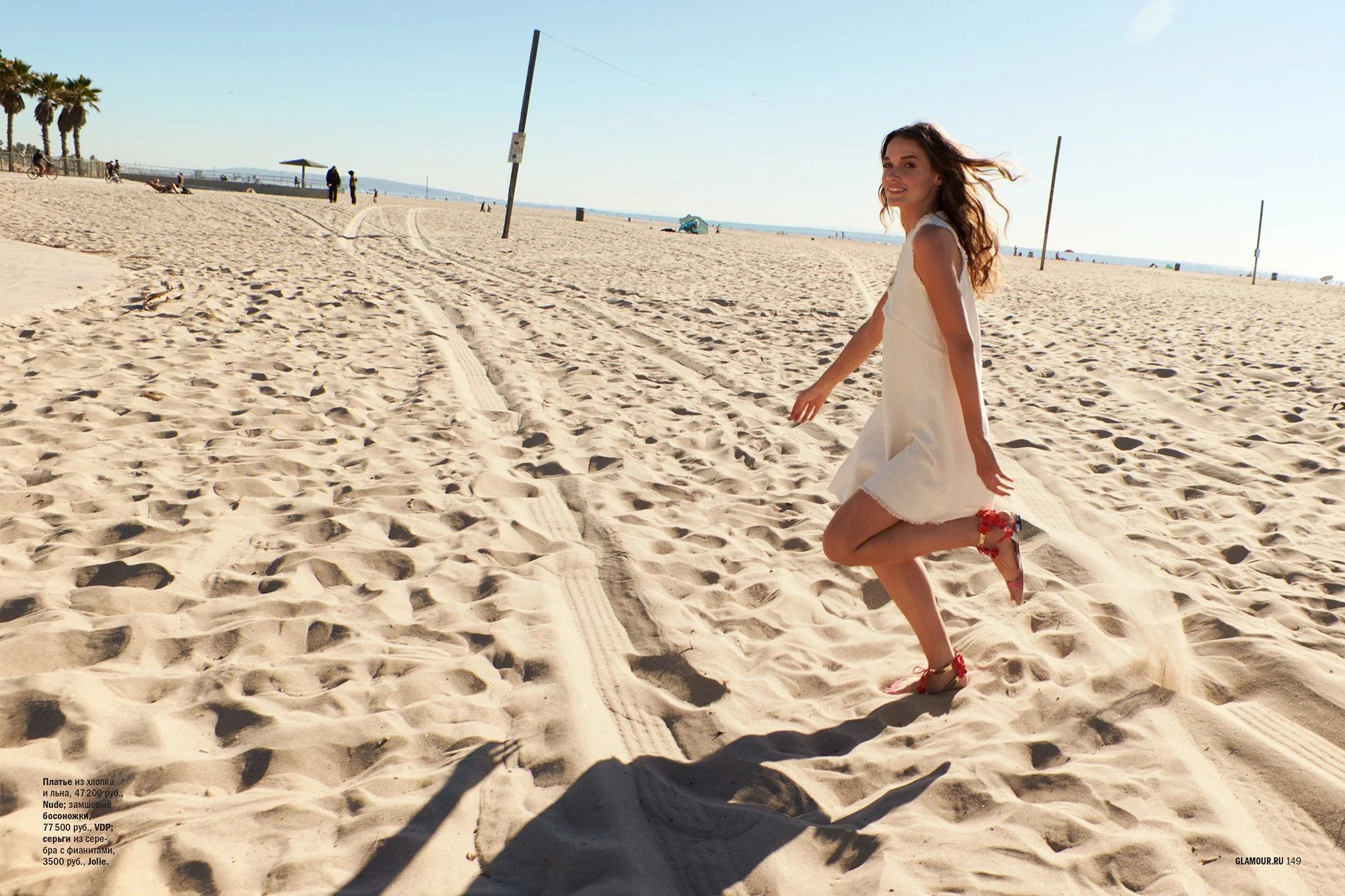 04_glamour_russia_june16_jessica_sikosek_asa_tallgard_2048.jpg