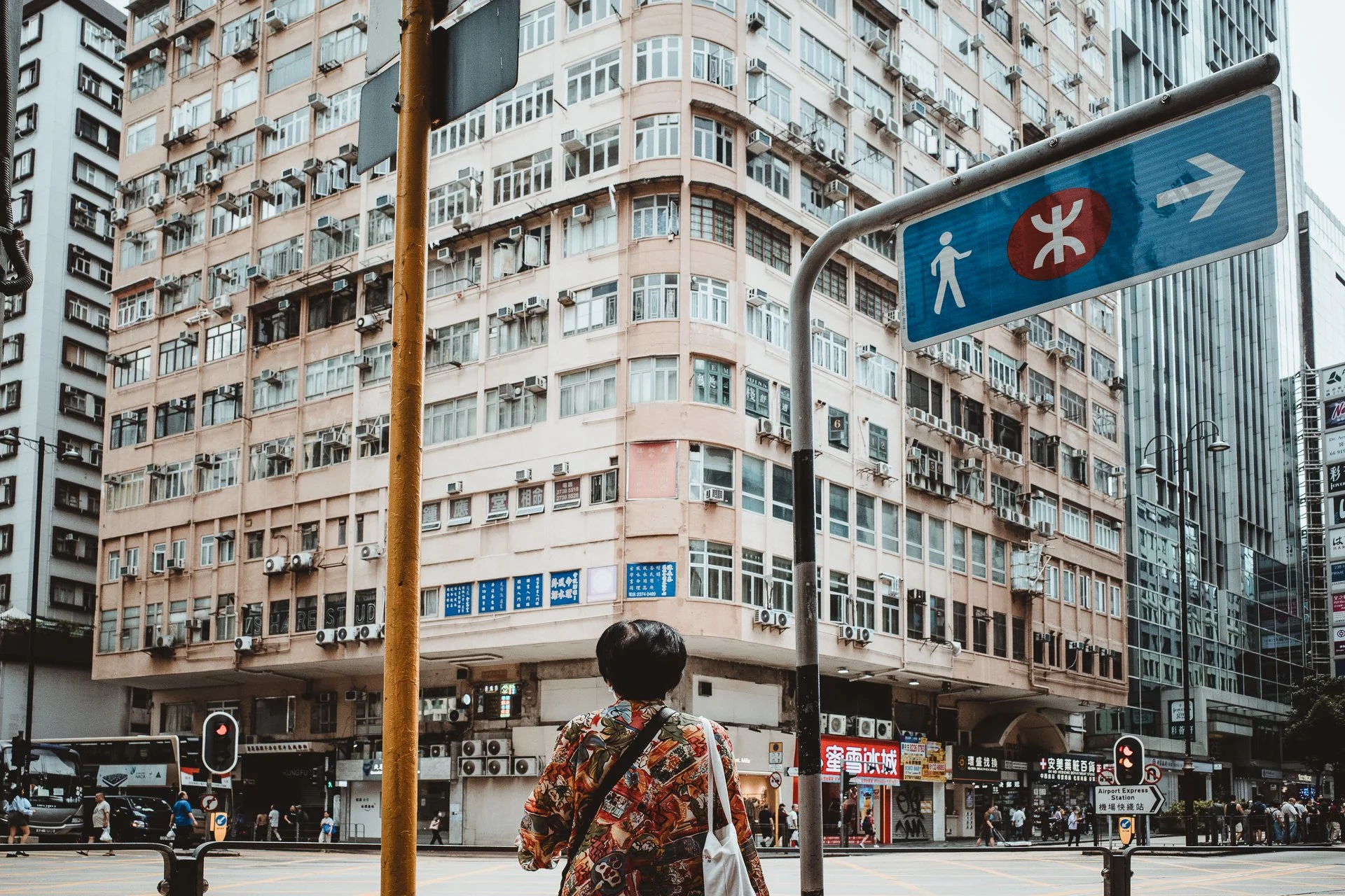 klaus-schwaiger-street-photography-hong-kong-2.jpg