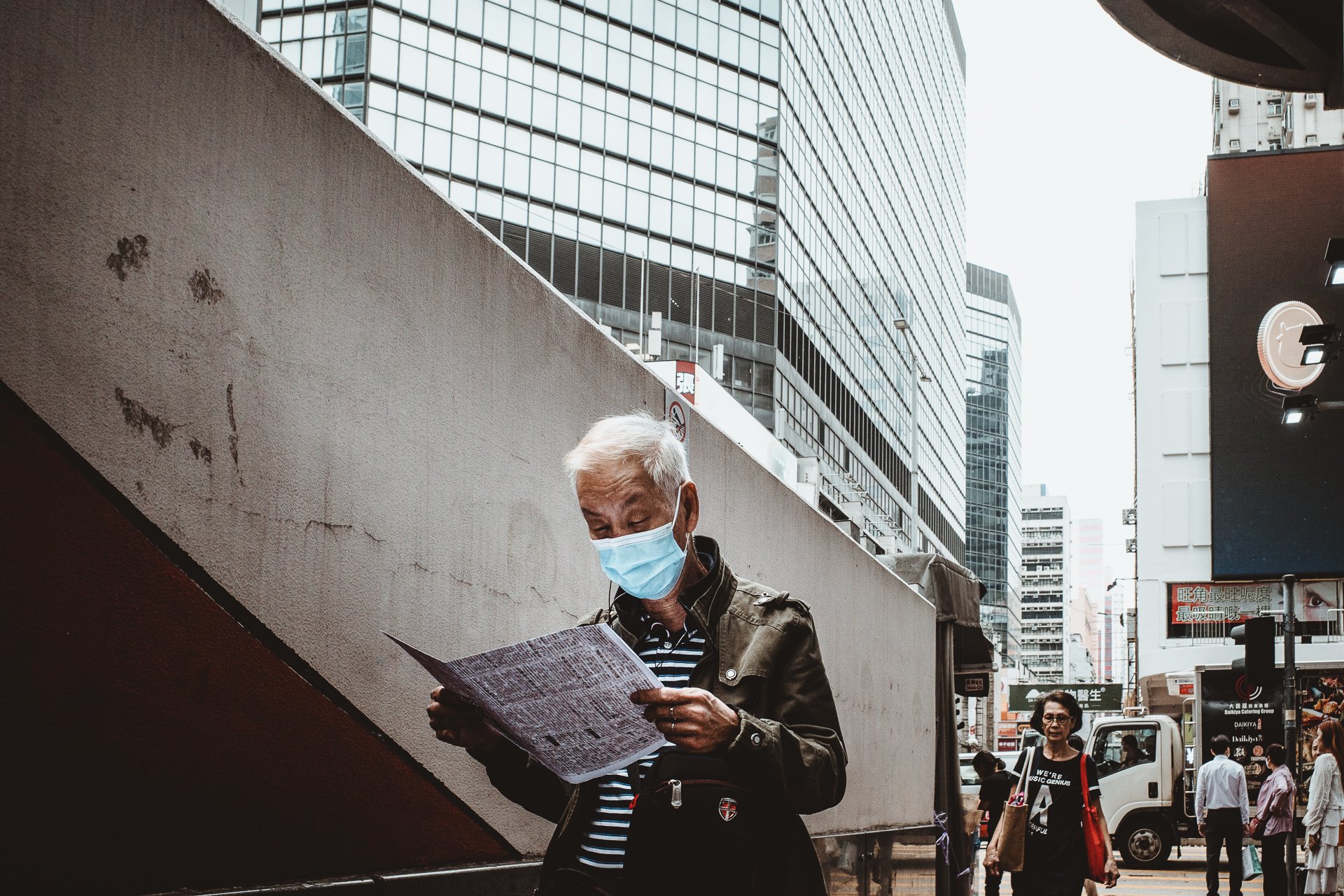 klaus-schwaiger-street-photography-hong-kong-3.jpg