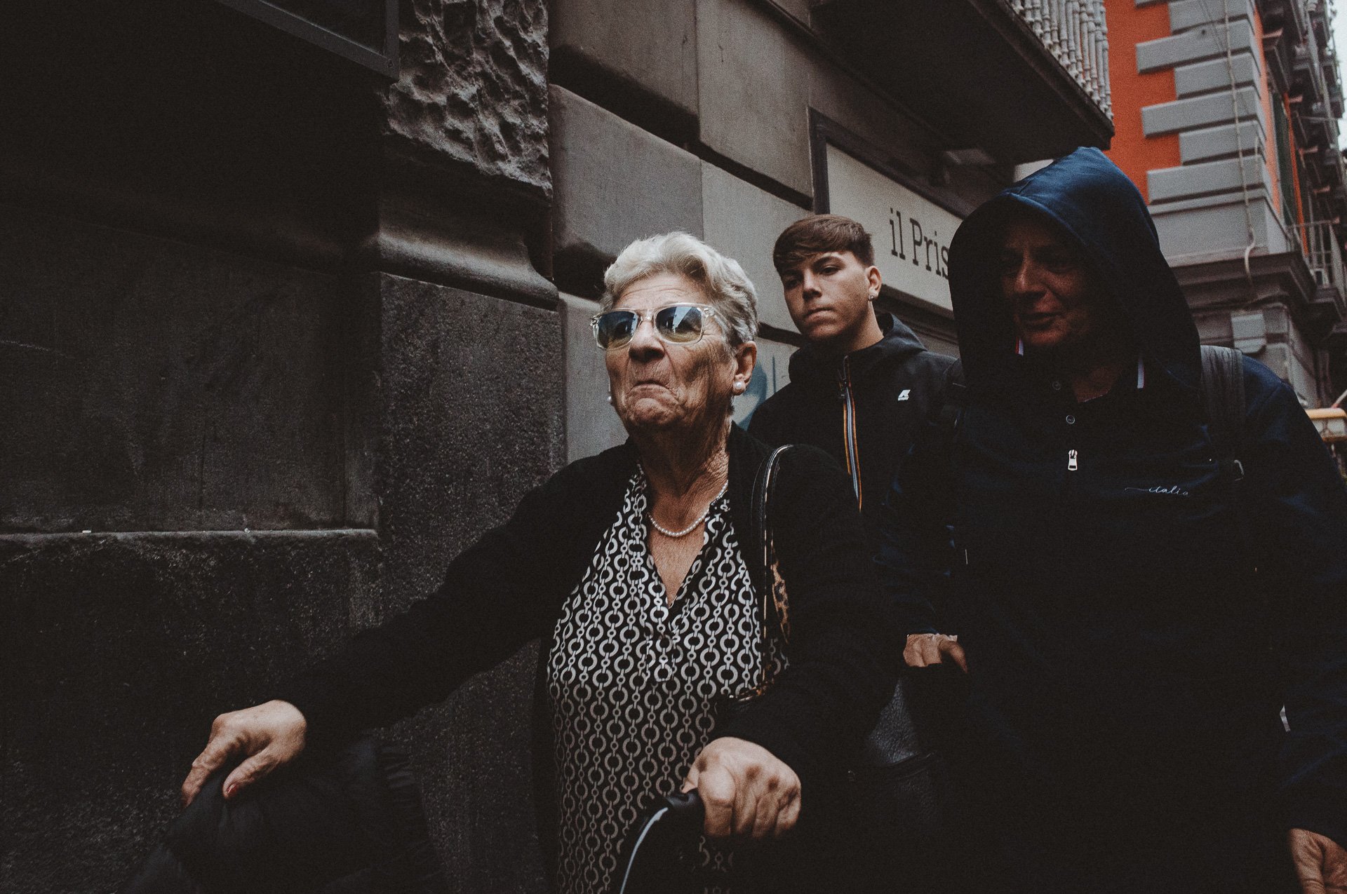 klaus-schwaiger-street-photography-naples-20.jpg
