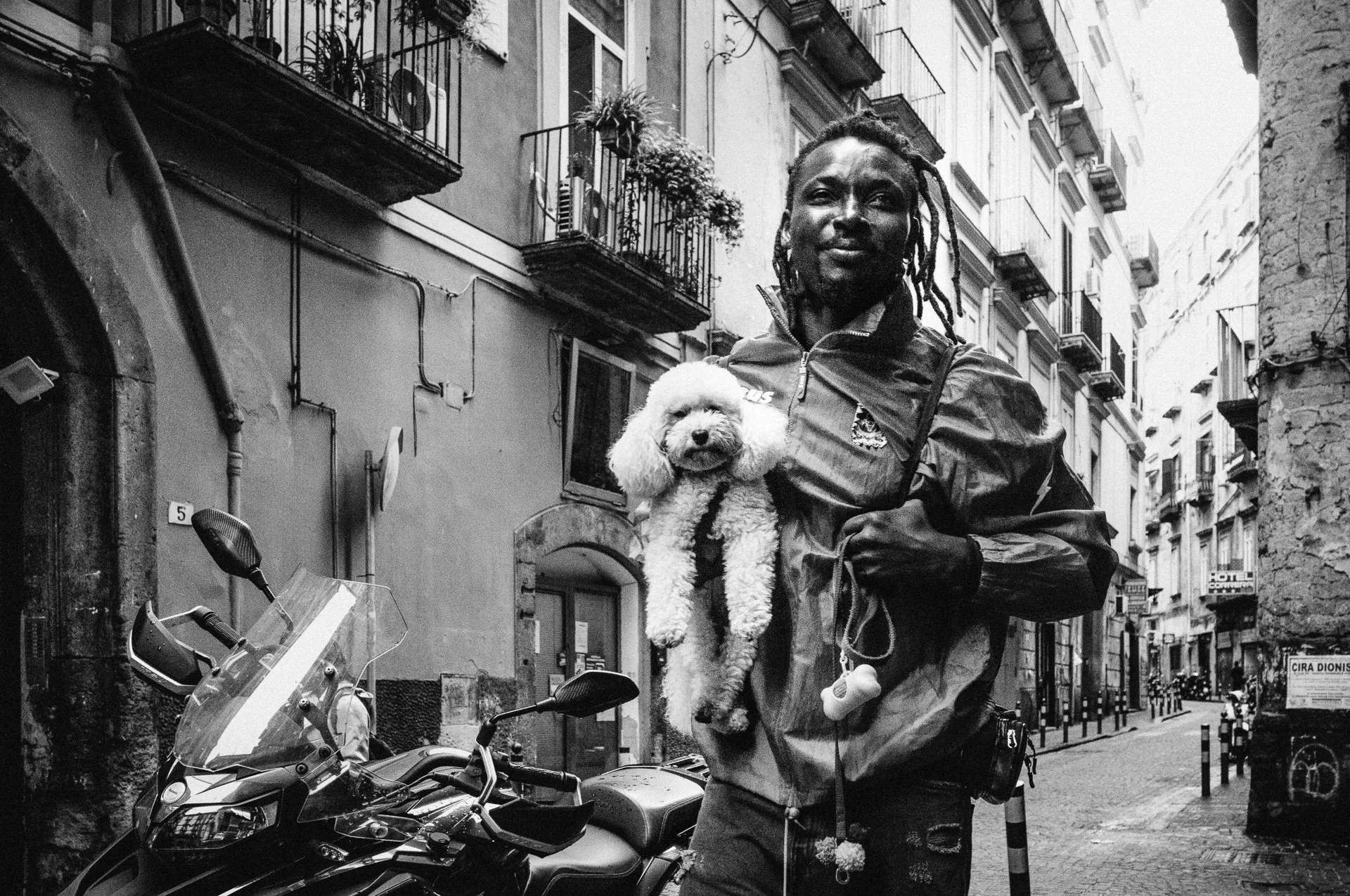 klaus-schwaiger-street-photography-naples-21.jpg