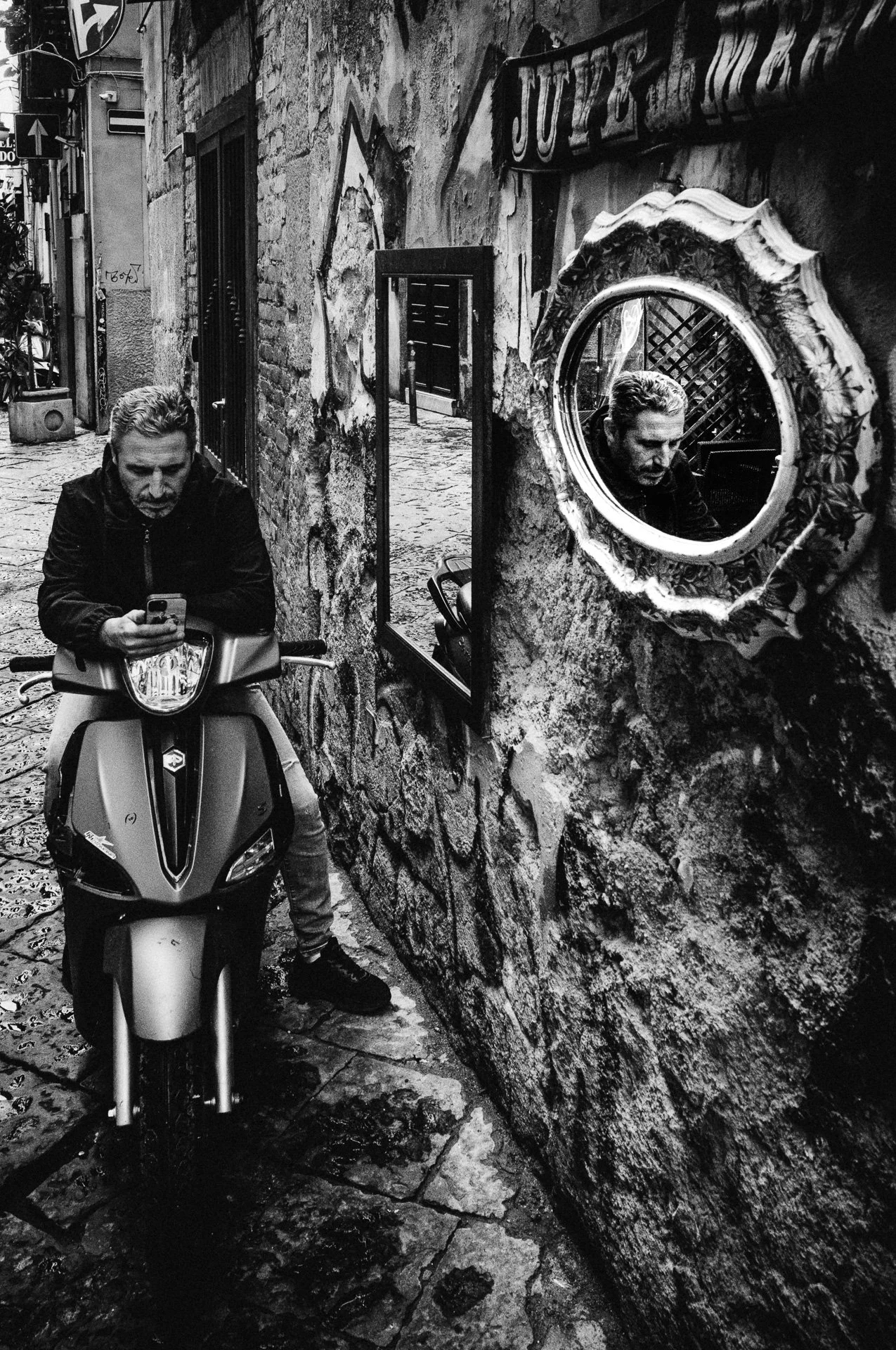 klaus-schwaiger-street-photography-naples-28.jpg