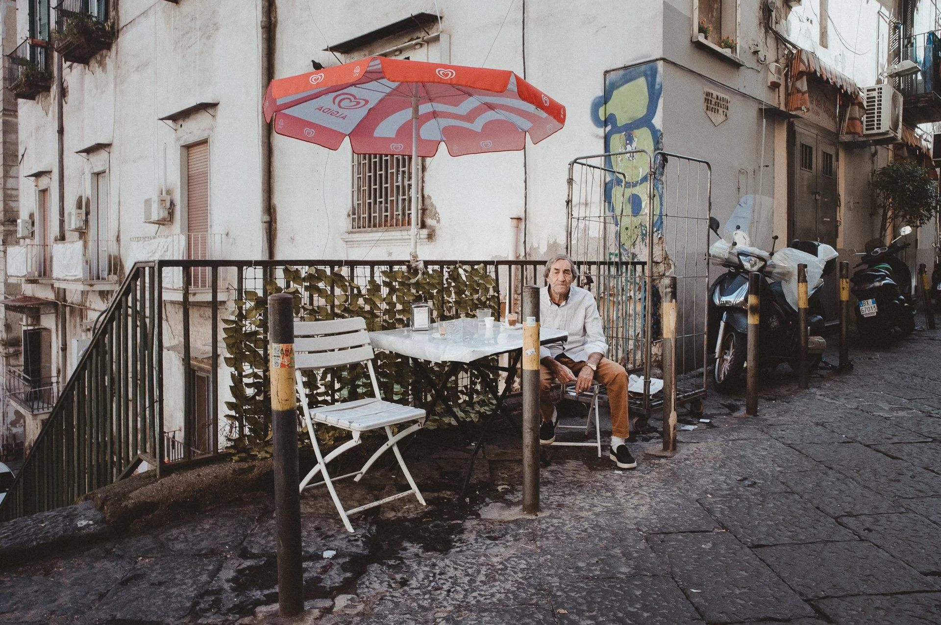 klaus-schwaiger-street-photography-naples-50.jpg