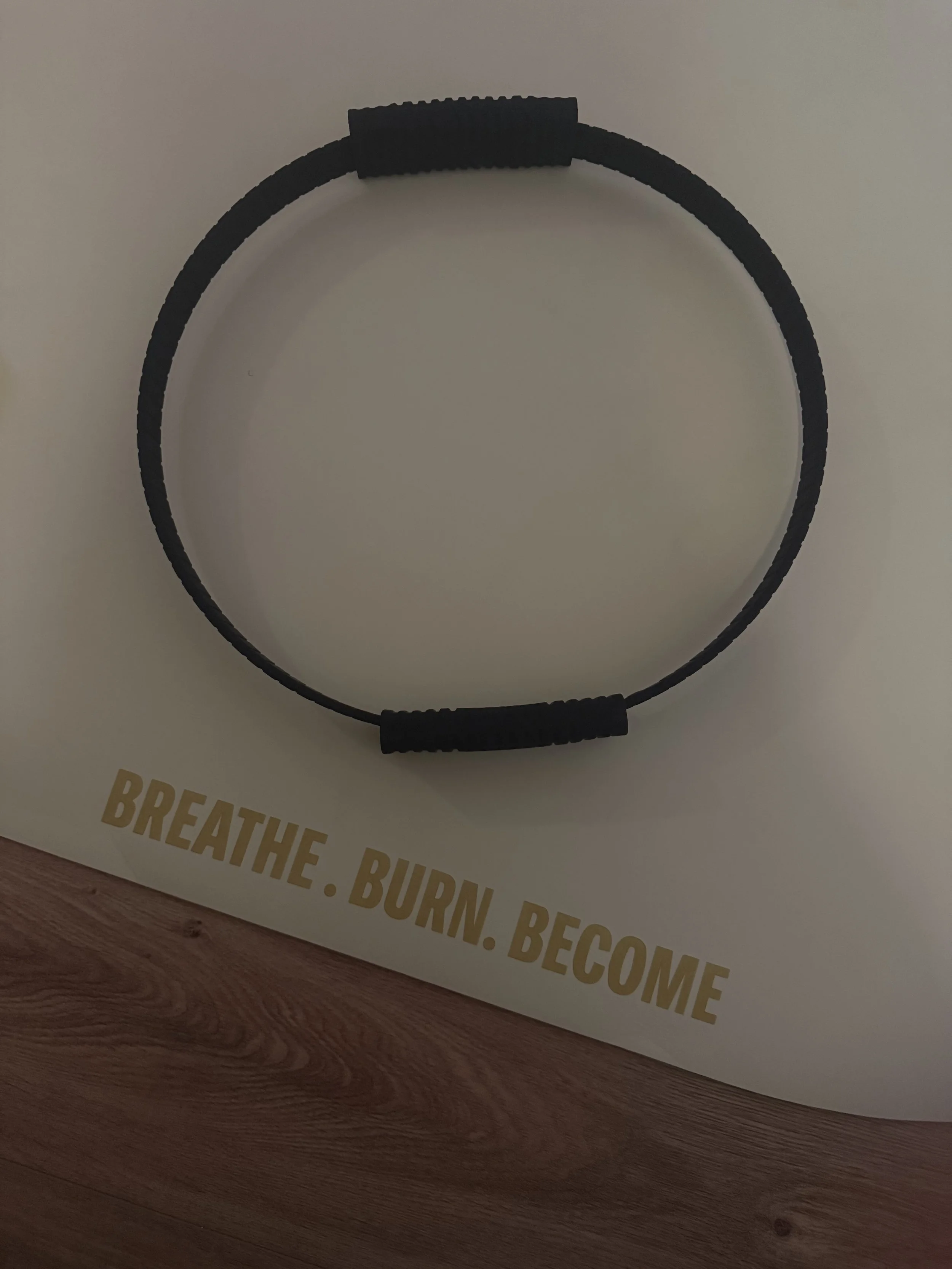 Un cercle pilates sur le tapis solma