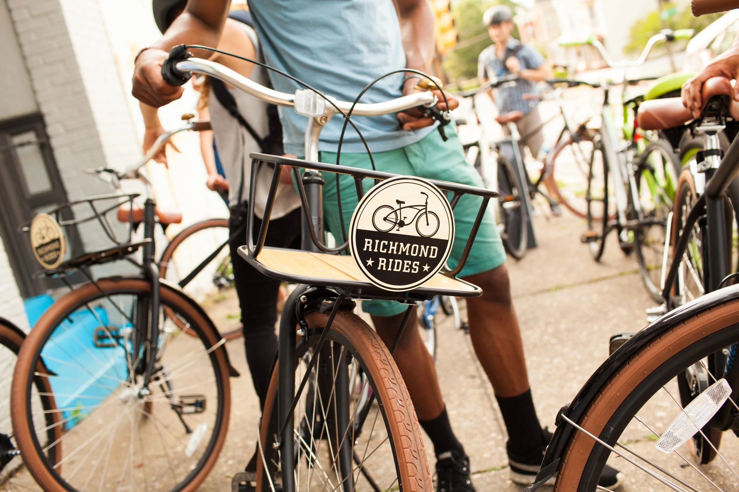 Richmond Rides logo Boomhitch.jpg