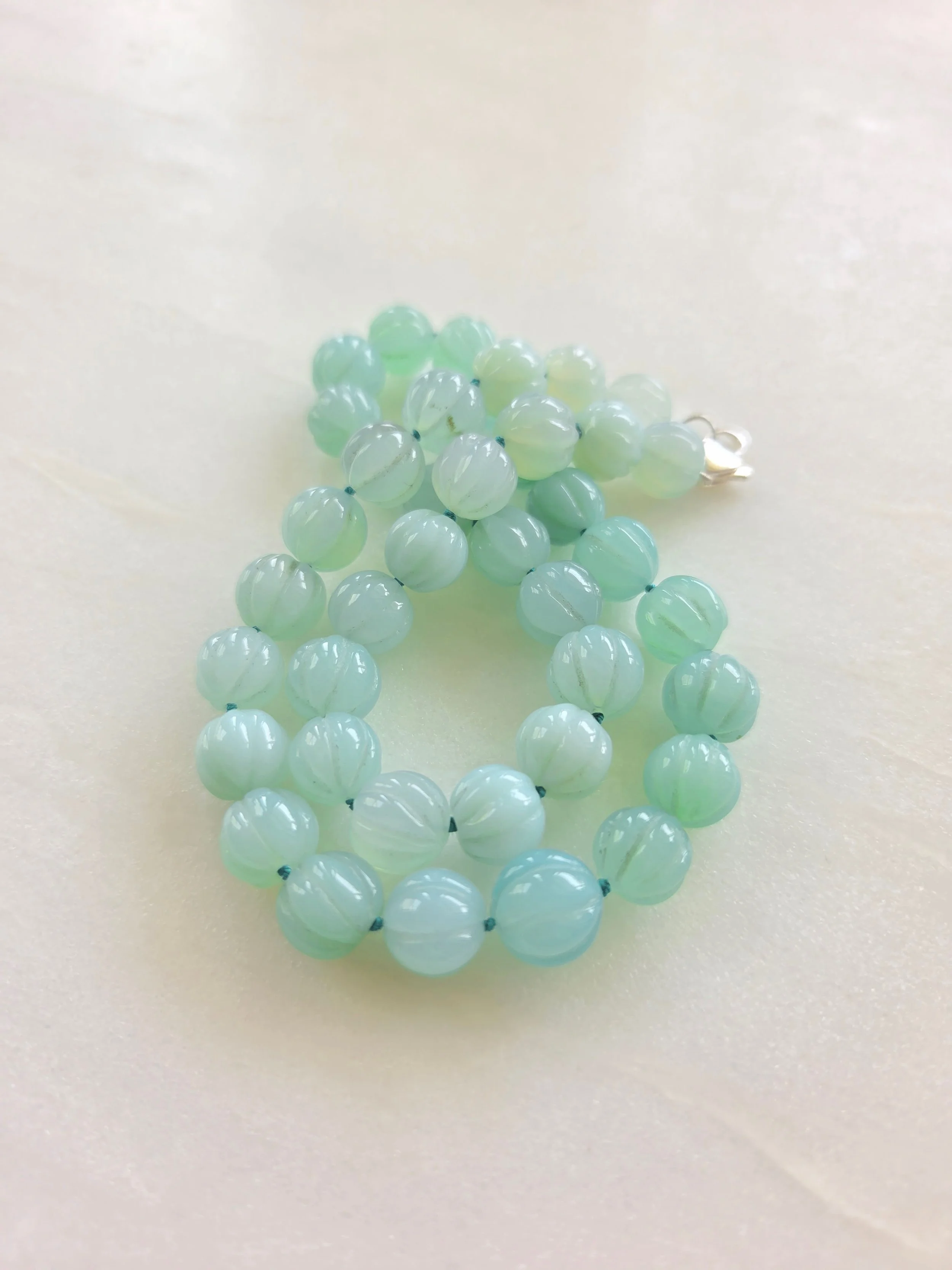 Knotted Carved Ombré Chalcedony Necklace