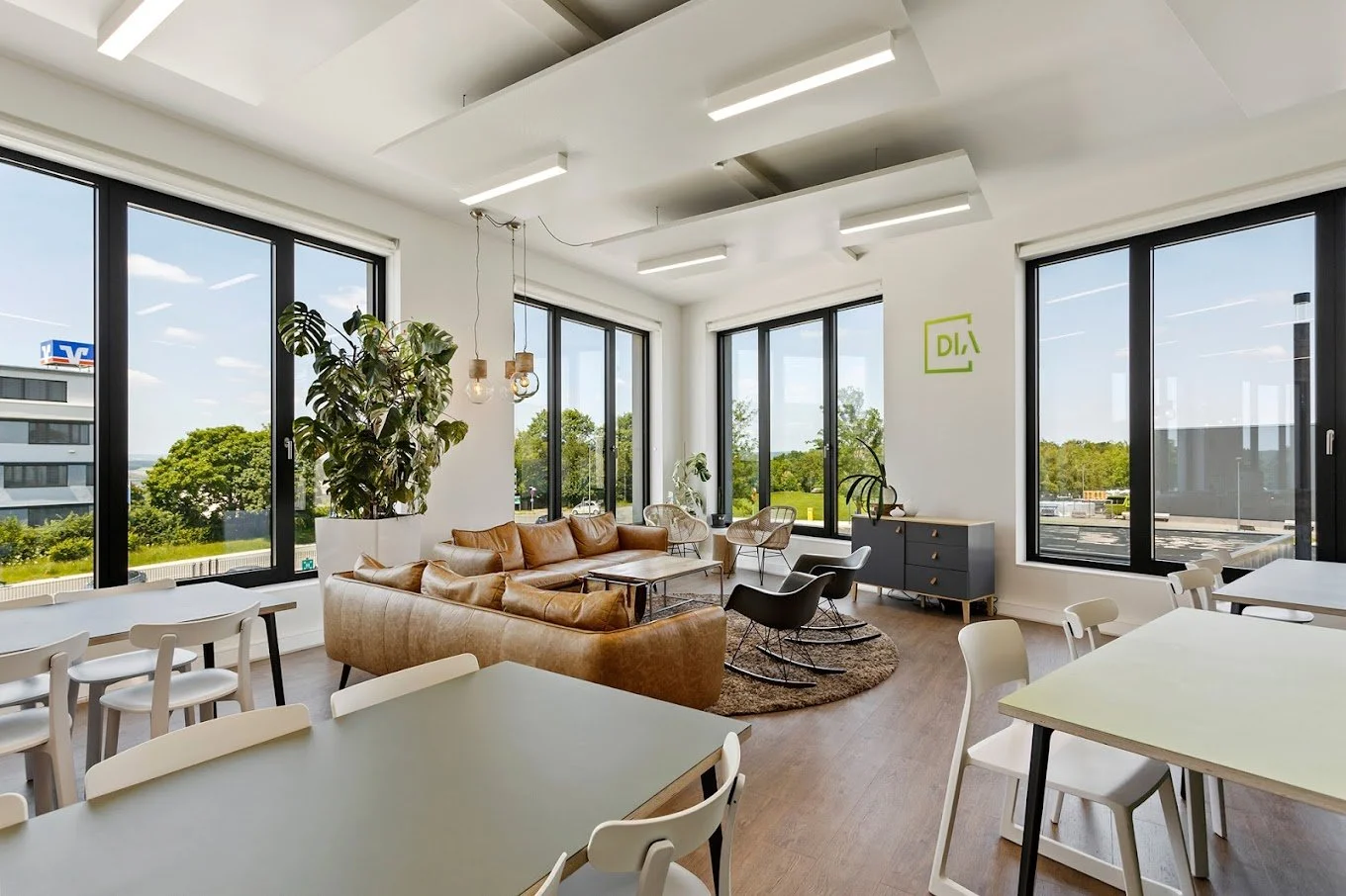 adjusted ventures erwirbt Anteil an der DIA Digital Consulting