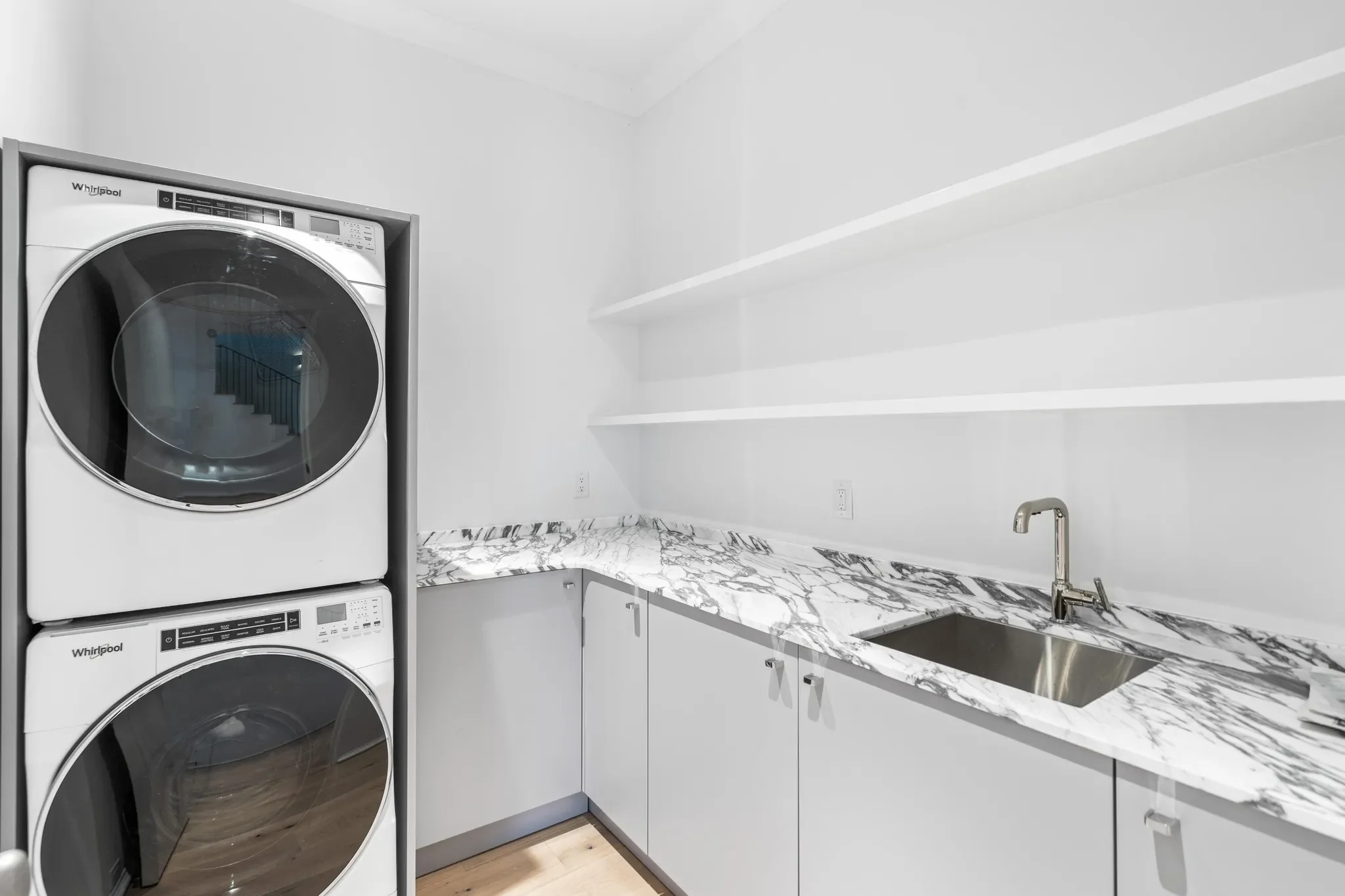 74 Elysee Ct (2).webp