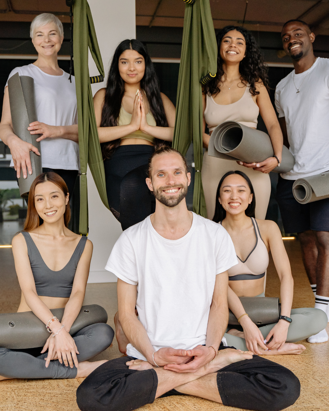 EVENTS & RETREATS: Uniquely curated lectures, experiences and immersions to celebrate, grow and expand