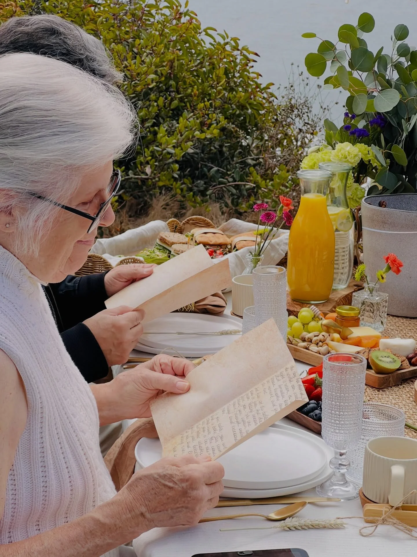 At Mandra Soul, you&rsquo;re never just a customer &mdash; you&rsquo;re our guest. 🌿

Every table we set is an invitation into a meaningful moment. Fresh flowers, a handwritten note, and a thoughtfully prepared spread crafted with care down to the l